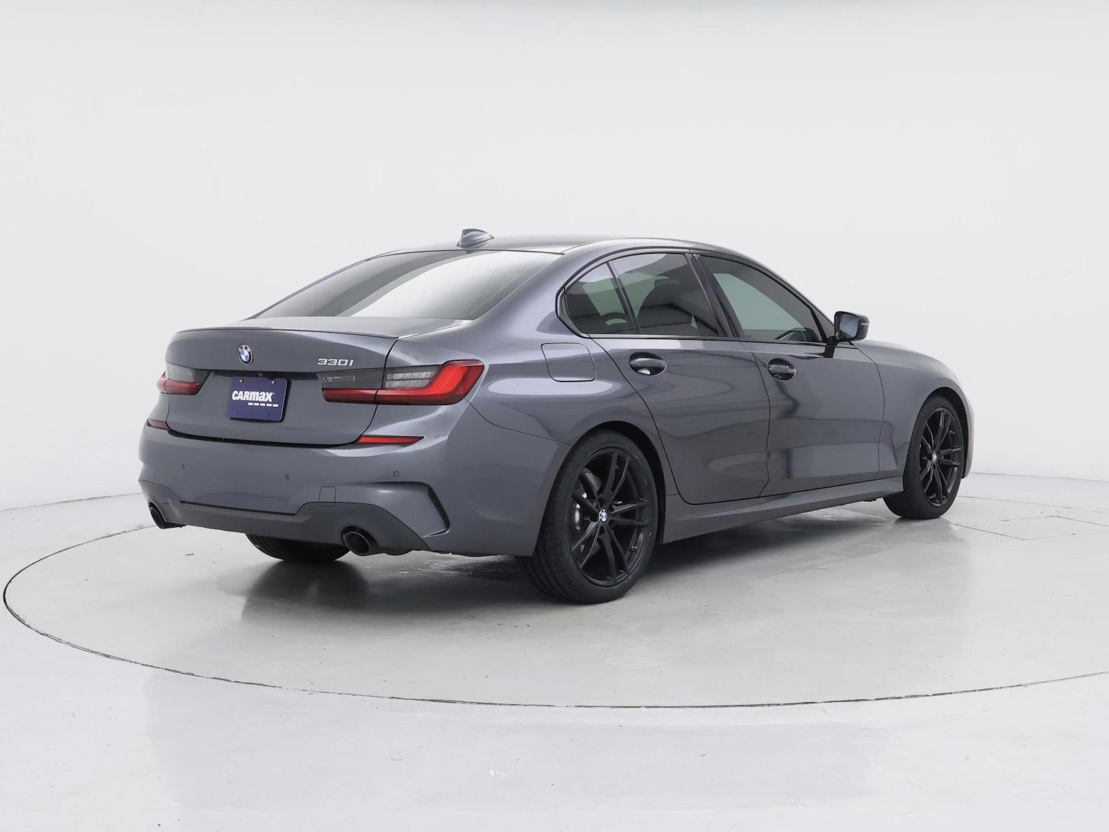 2022 BMW 3 Series 330i - Photo 9