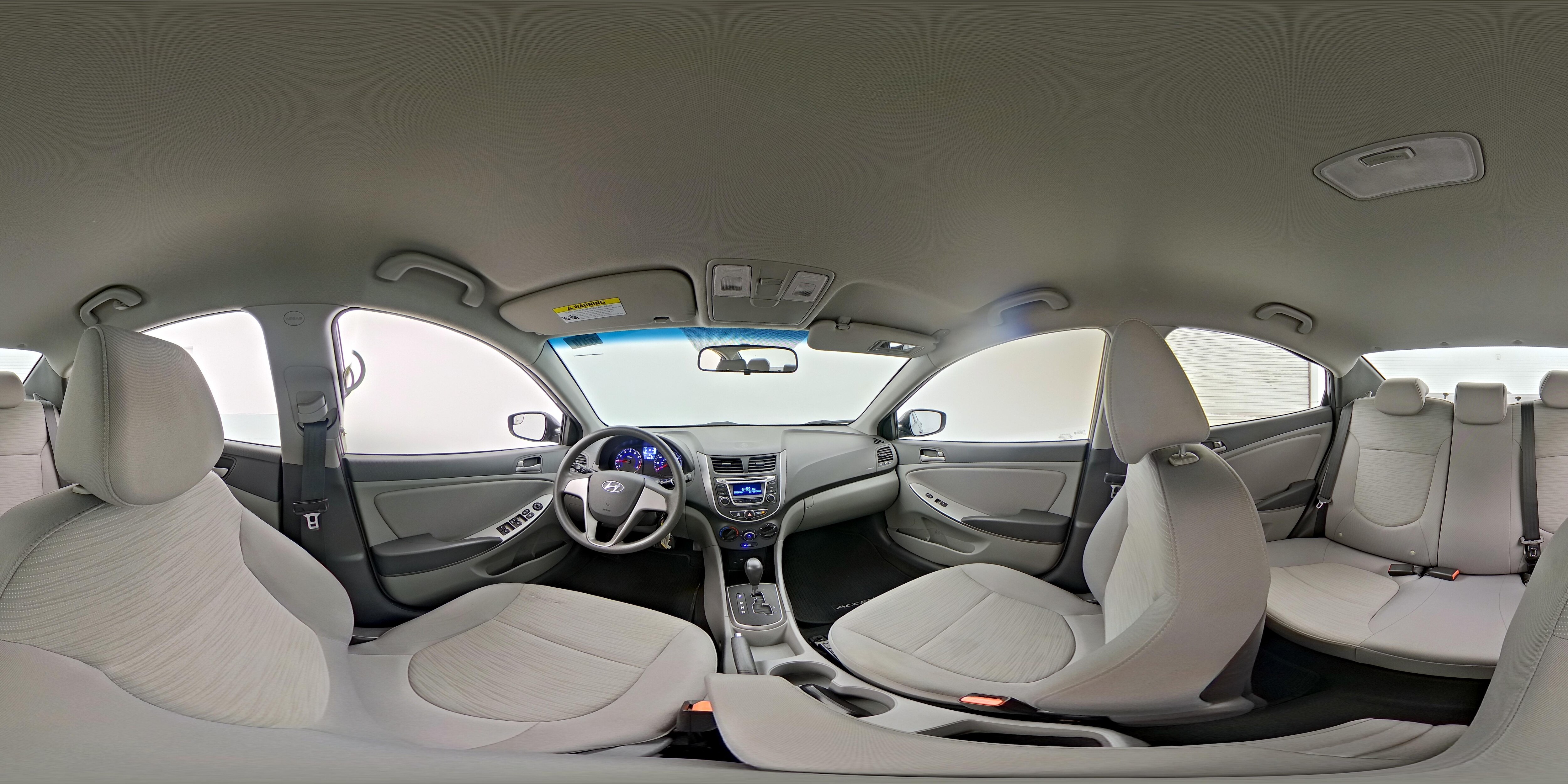 2016 Hyundai Accent SE - Photo 23