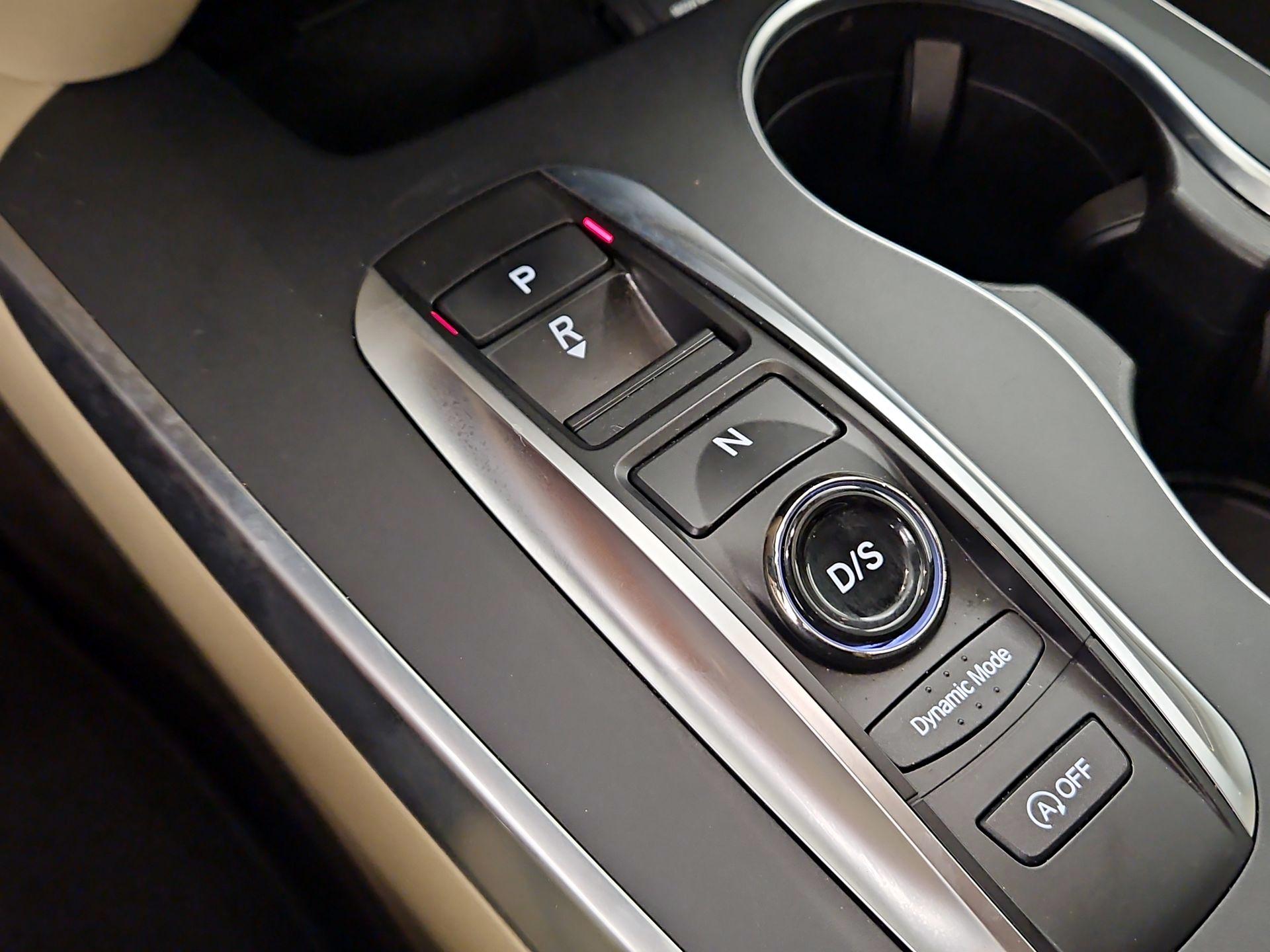 Thumbnail: 2020 Acura MDX - 17