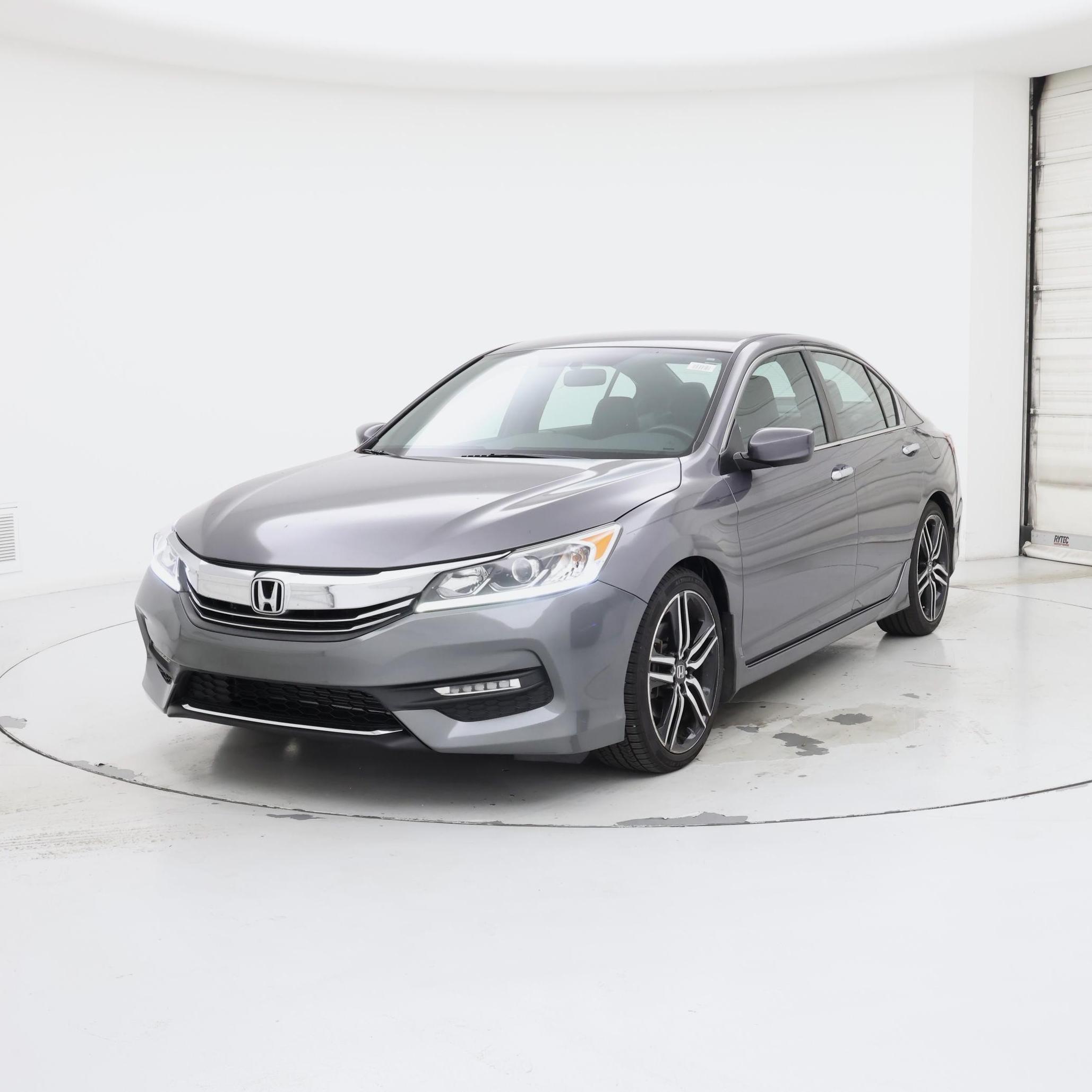 Thumbnail: 2017 Honda Accord - 4
