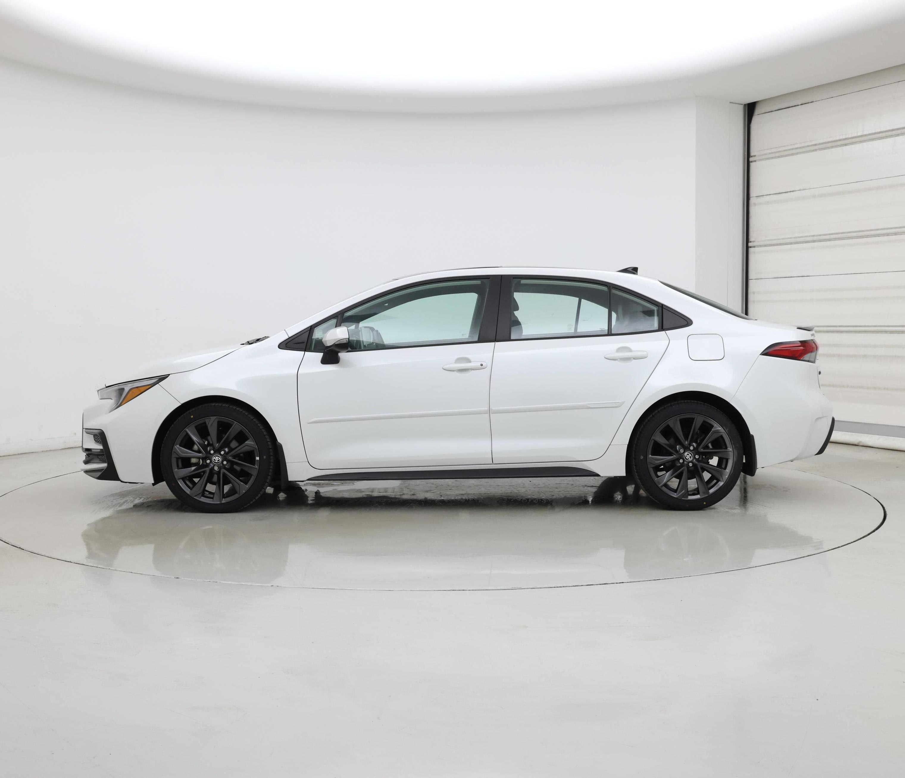 Thumbnail: 2024 Toyota Corolla - 3