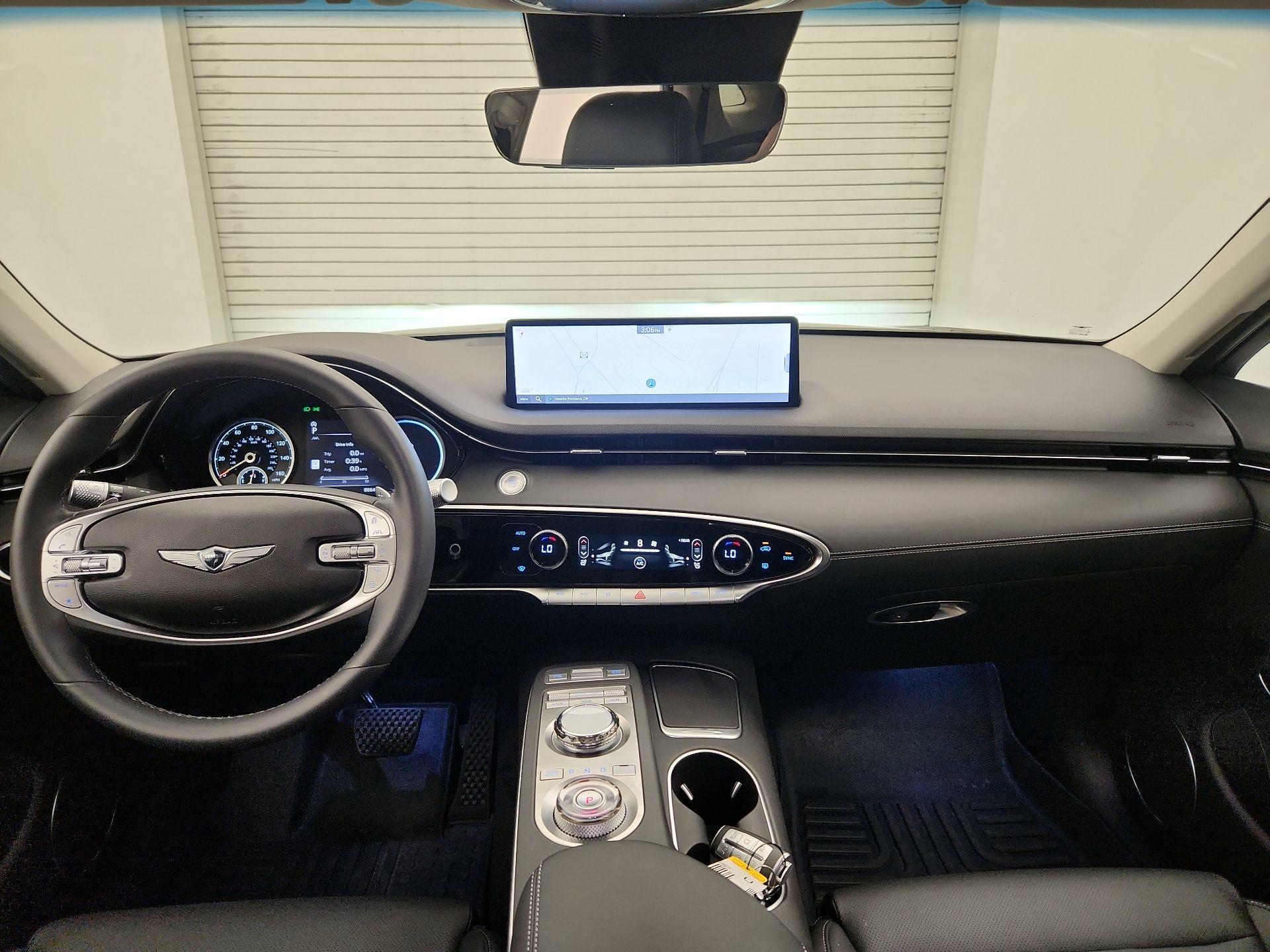 Thumbnail: 2025 Genesis GV70 - 9