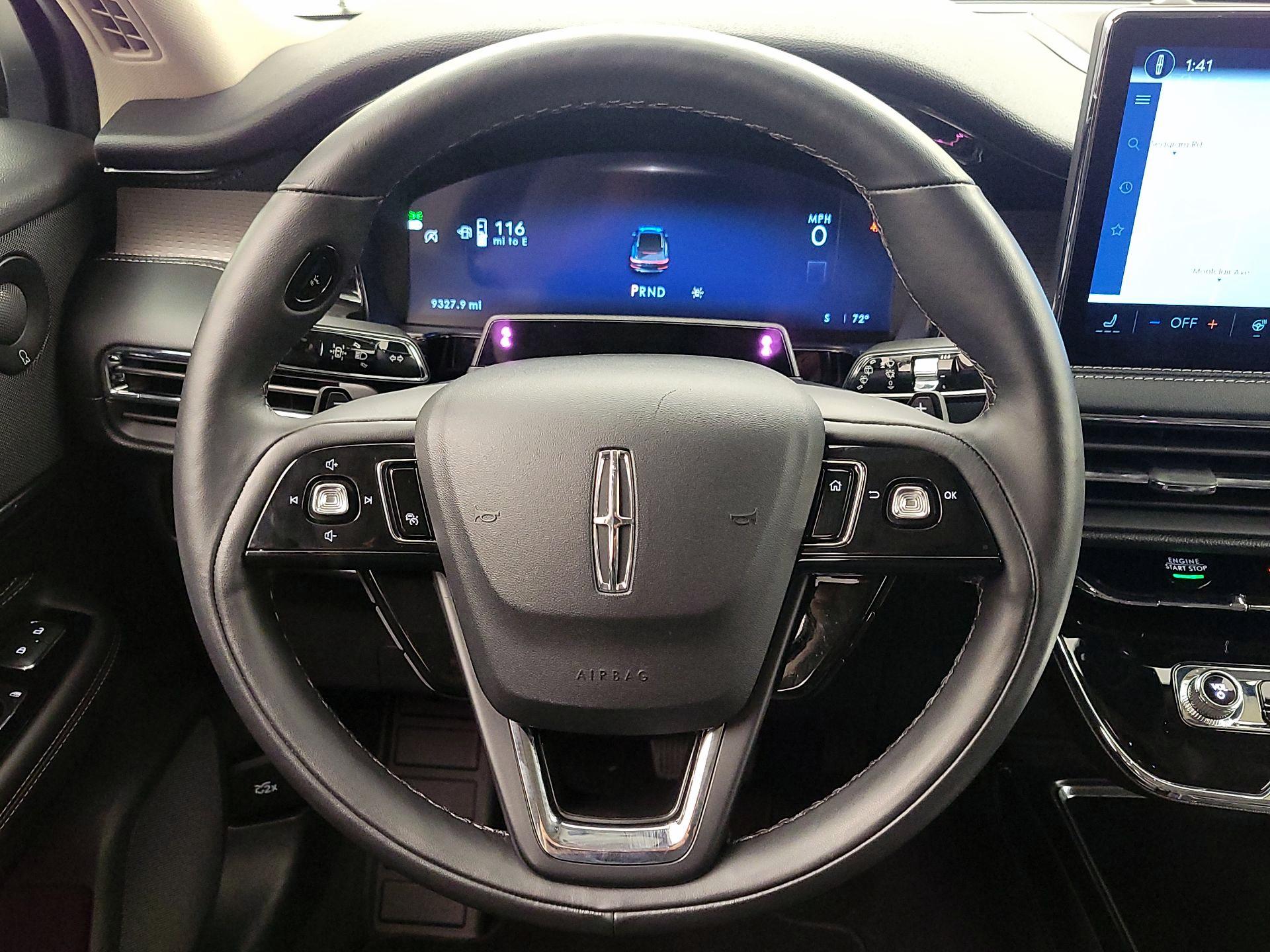 Thumbnail: 2025 Lincoln Corsair - 10