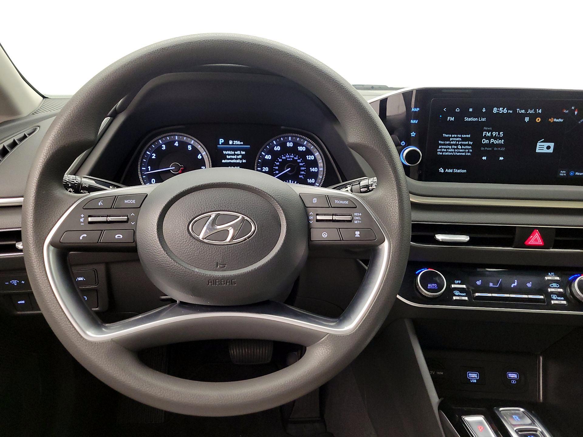 Thumbnail: 2023 Hyundai Sonata - 10