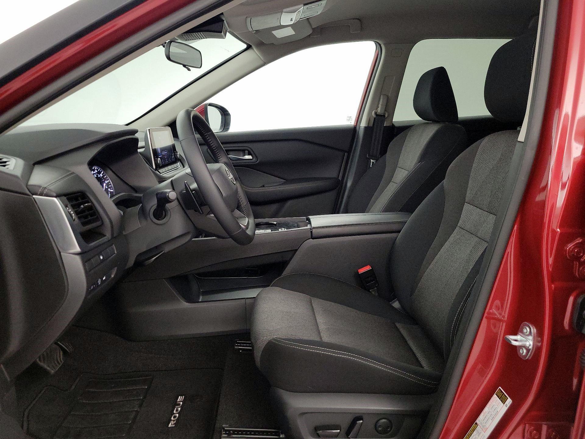 Thumbnail: 2026 Nissan Rogue - 9