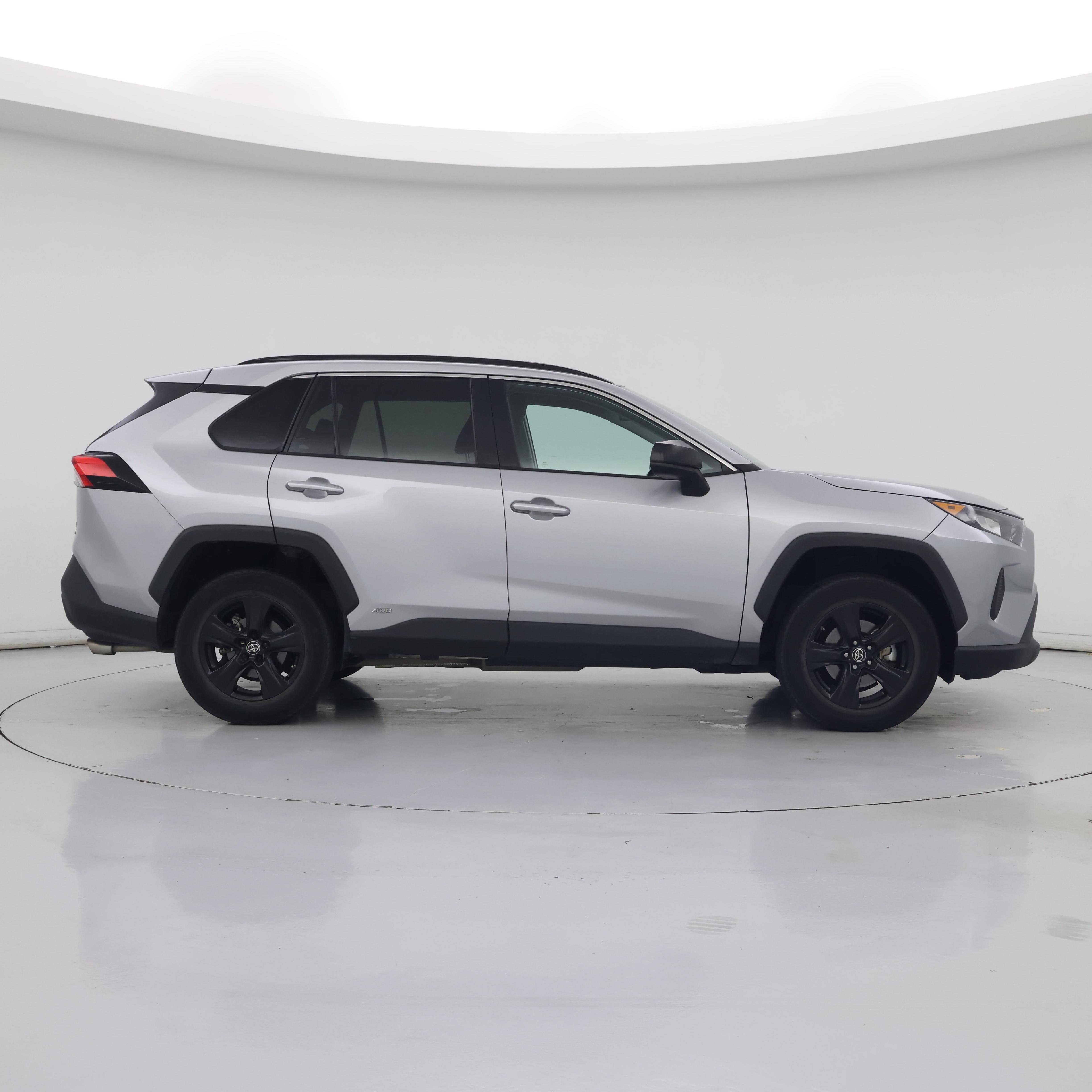 Thumbnail: 2022 Toyota RAV4 - 7