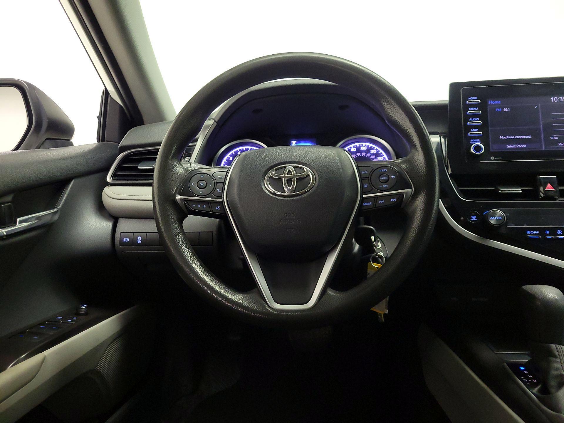 Thumbnail: 2023 Toyota Camry - 10