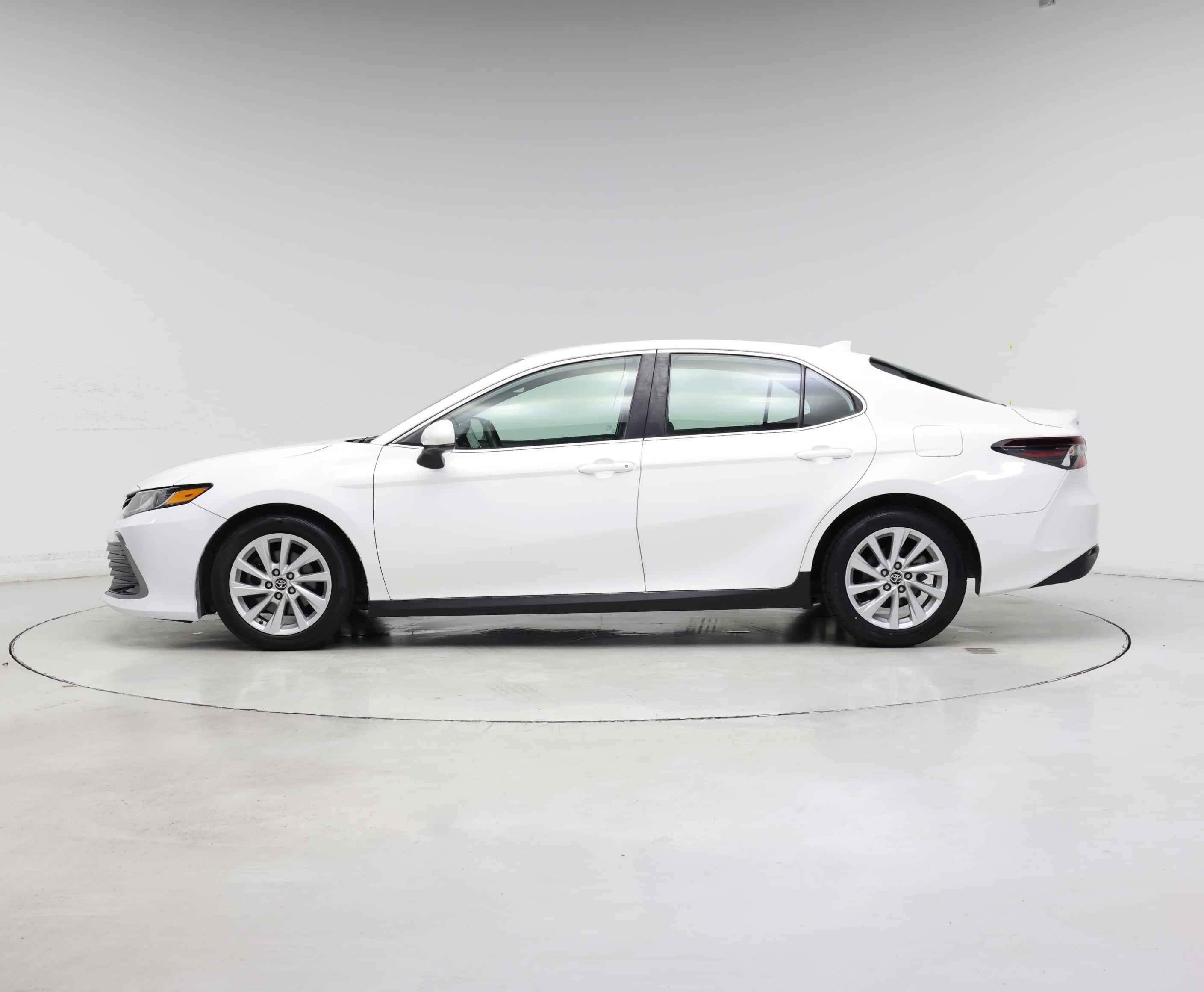 Thumbnail: 2023 Toyota Camry - 3