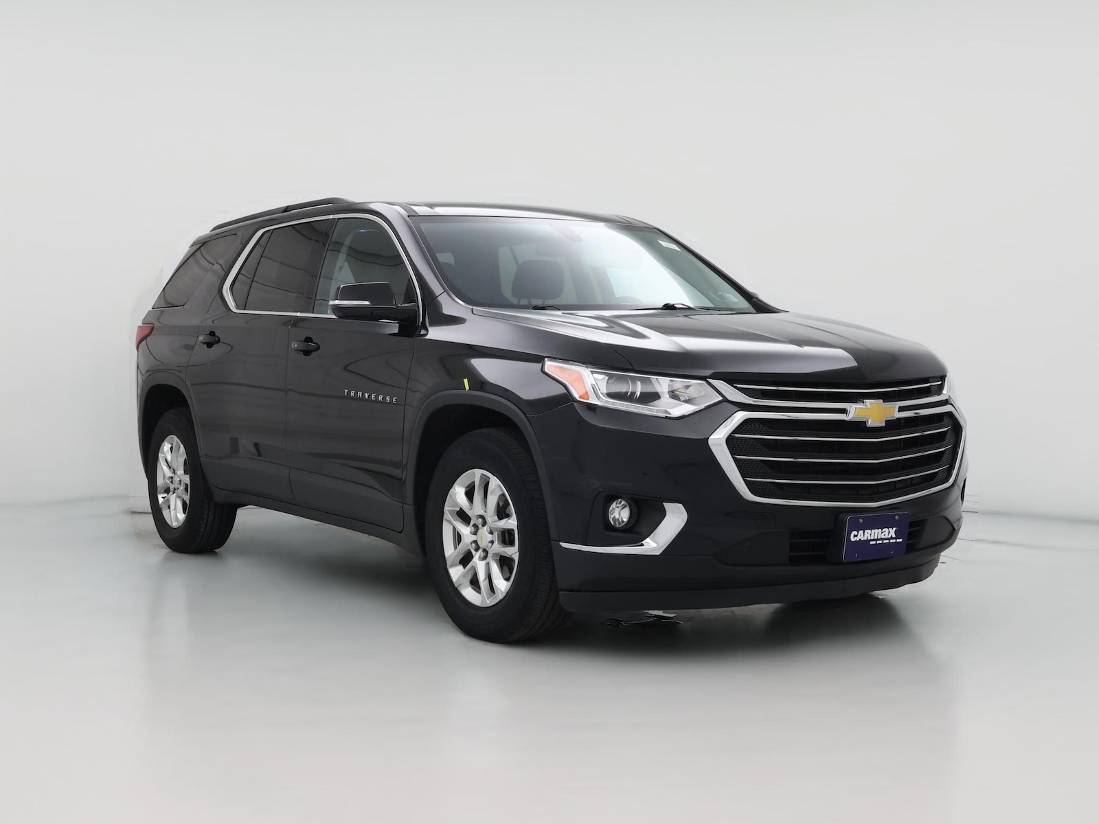 2019 Chevrolet Traverse 1LT - Photo 1