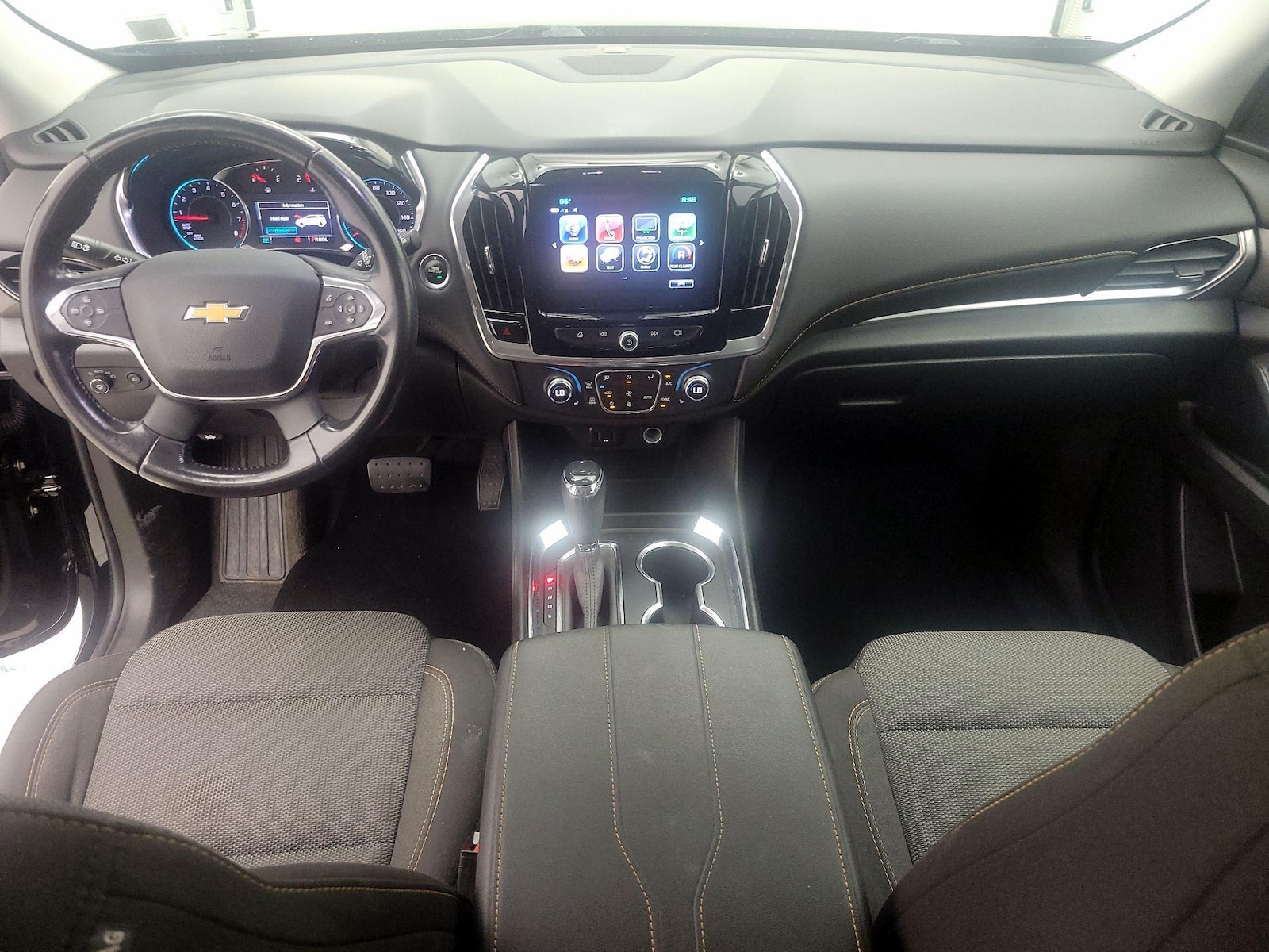 2019 Chevrolet Traverse 1LT - Photo 10