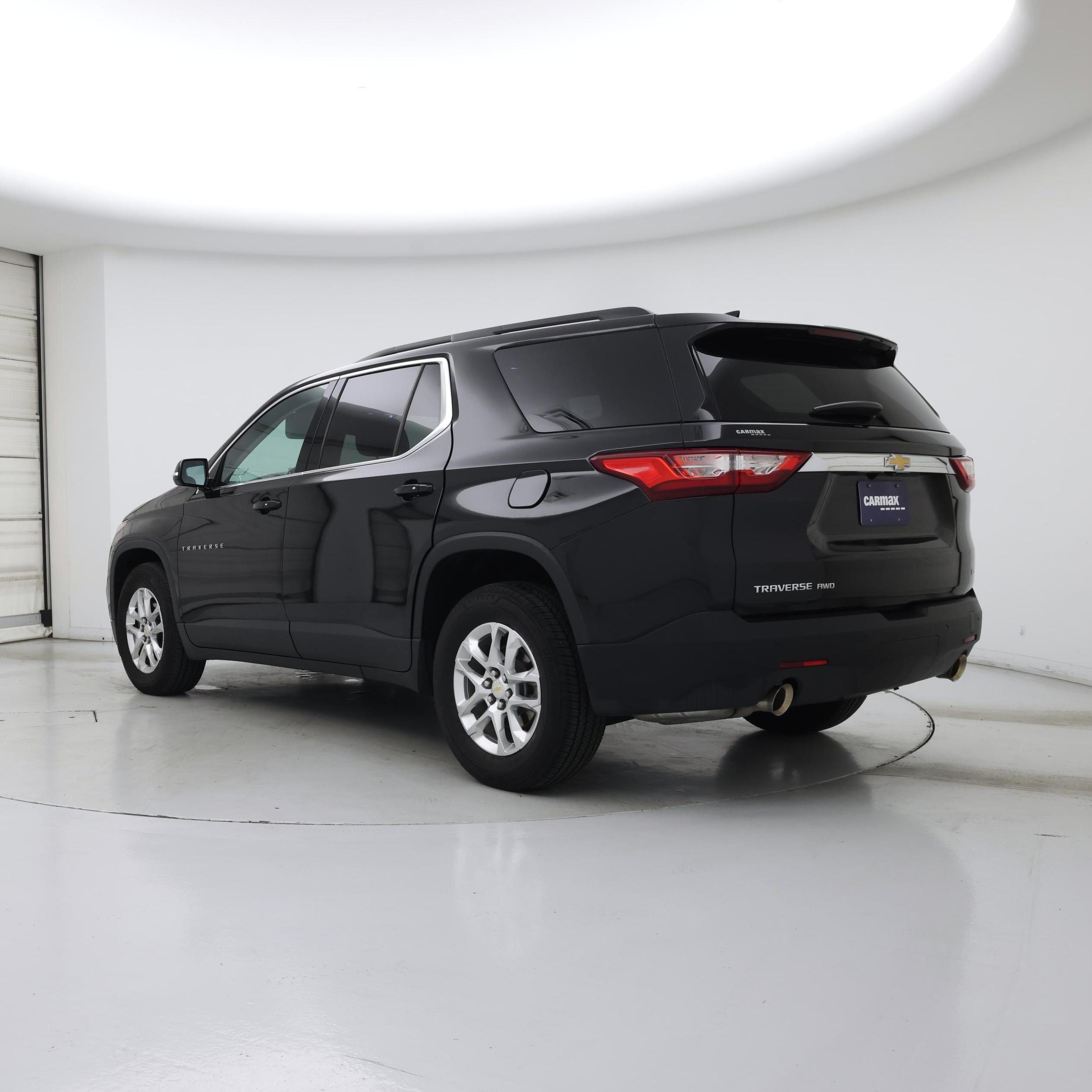 Thumbnail: 2019 Chevrolet Traverse - 2