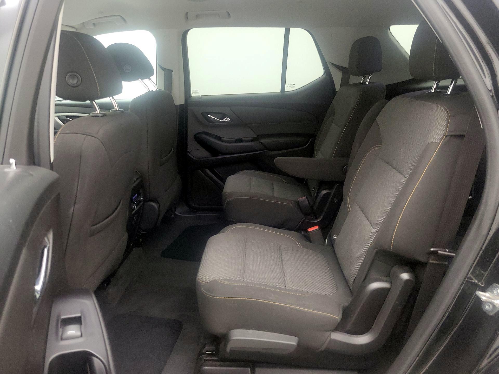 Thumbnail: 2019 Chevrolet Traverse - 19