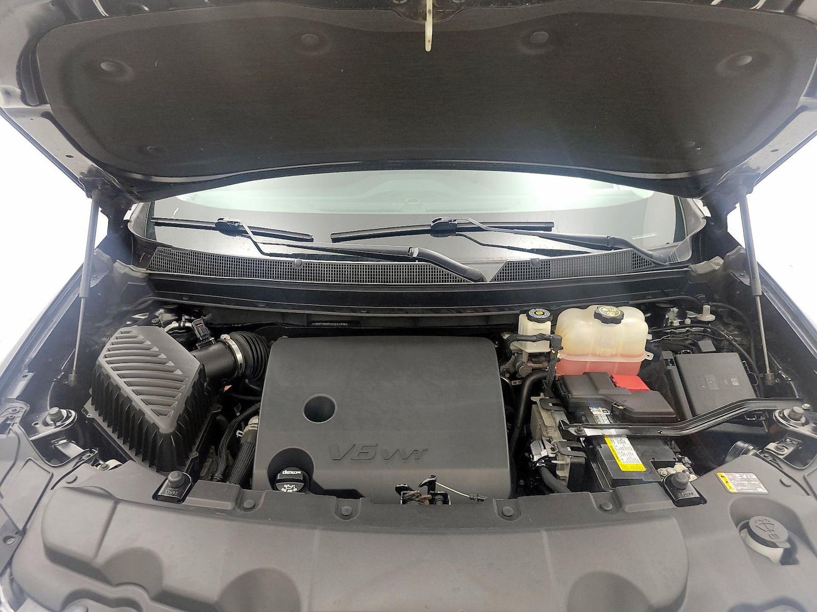 2019 Chevrolet Traverse 1LT - Photo 24