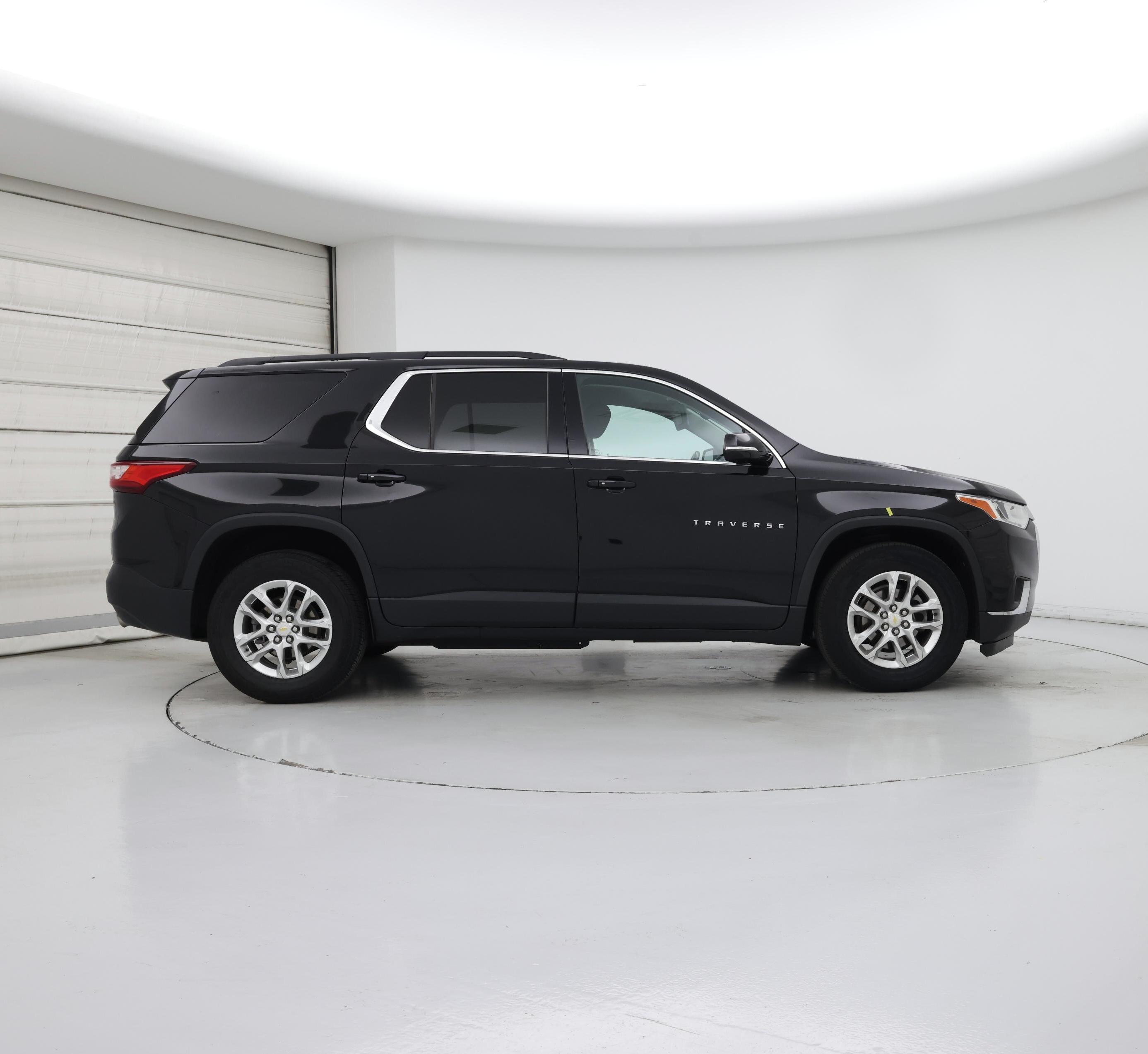 Thumbnail: 2019 Chevrolet Traverse - 7