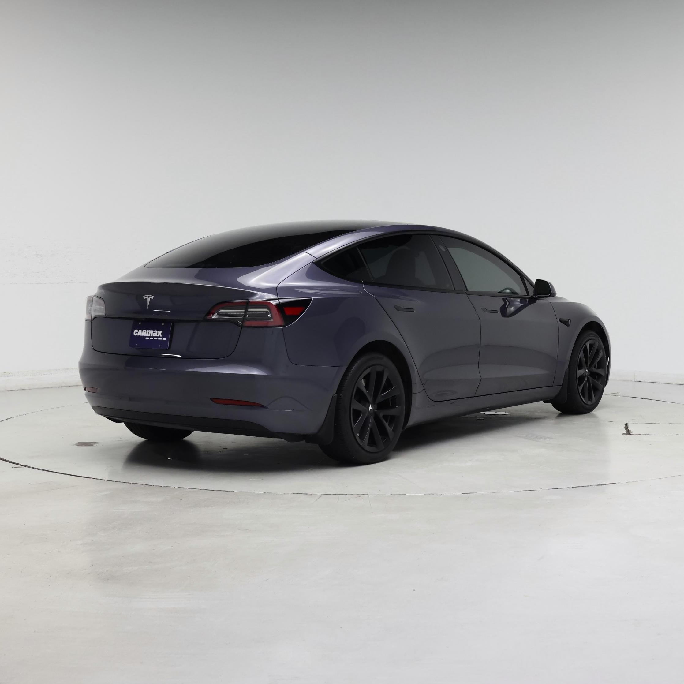 Thumbnail: 2023 Tesla Model 3 - 8