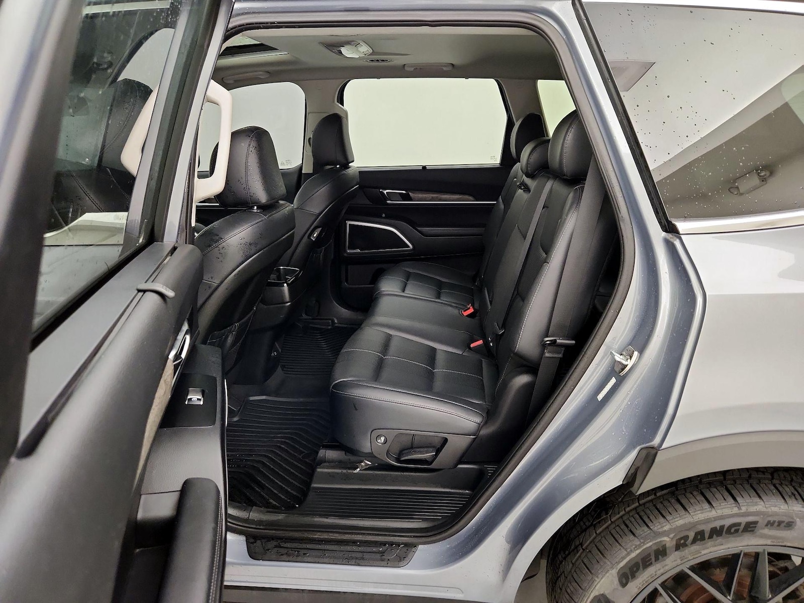 Rear Air Conditioning