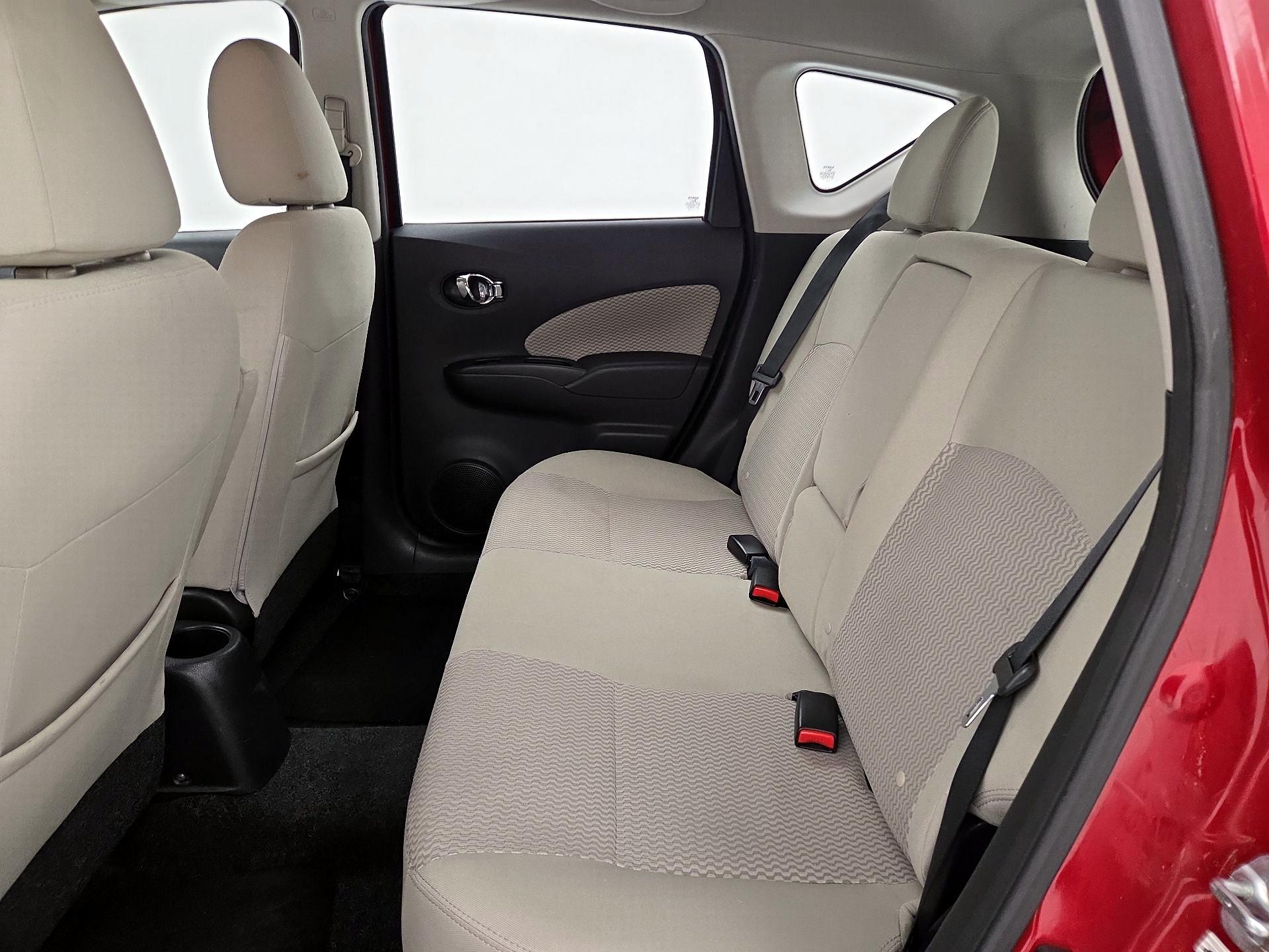 Thumbnail: 2015 Nissan Versa Note - 19