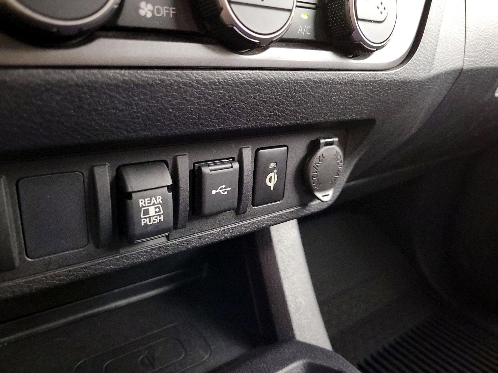 2023 Toyota Tacoma TRD Off Road - Photo 19