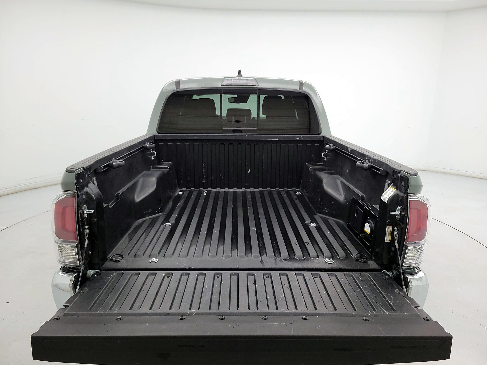Thumbnail: 2023 Toyota Tacoma - 20