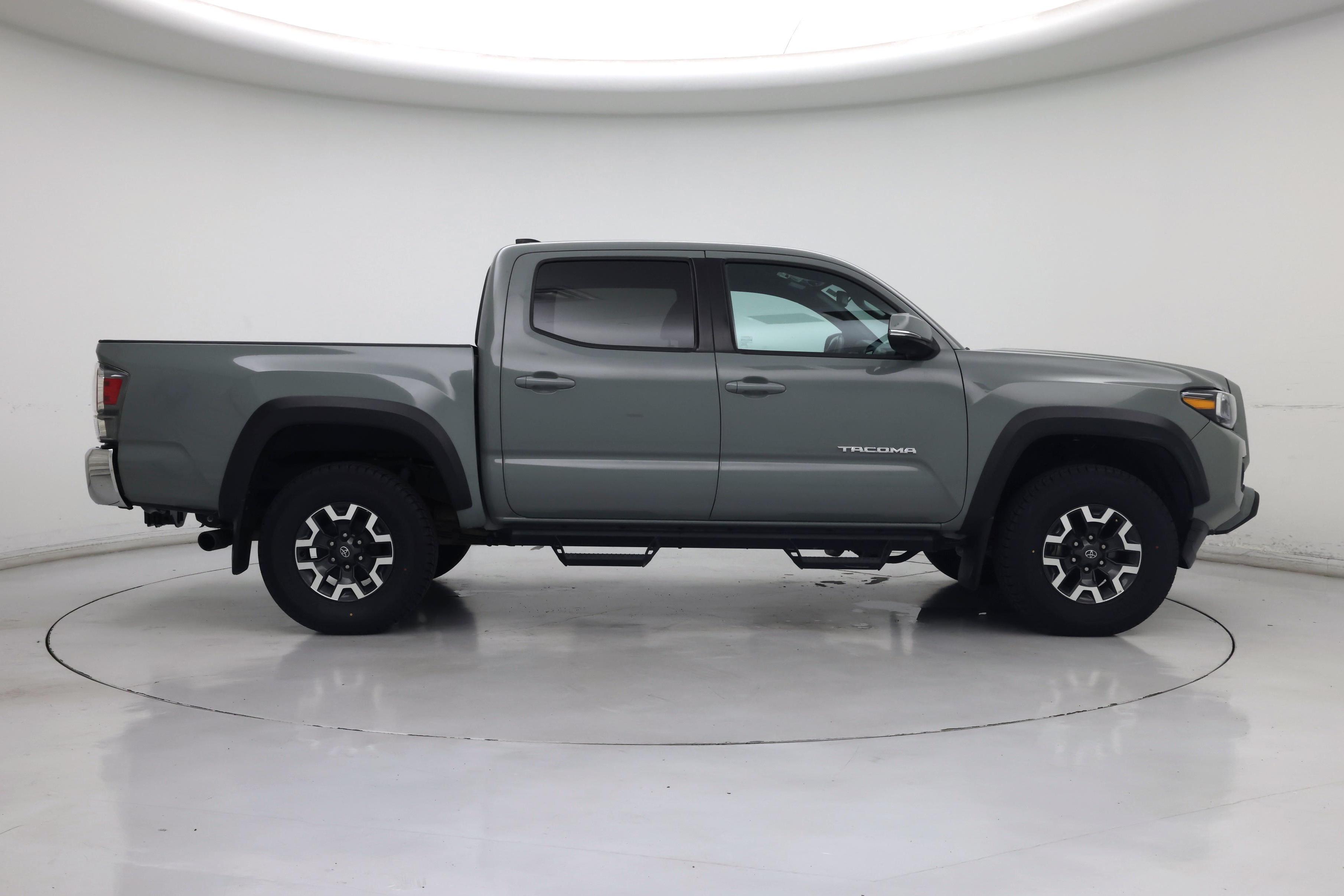 Thumbnail: 2023 Toyota Tacoma - 7