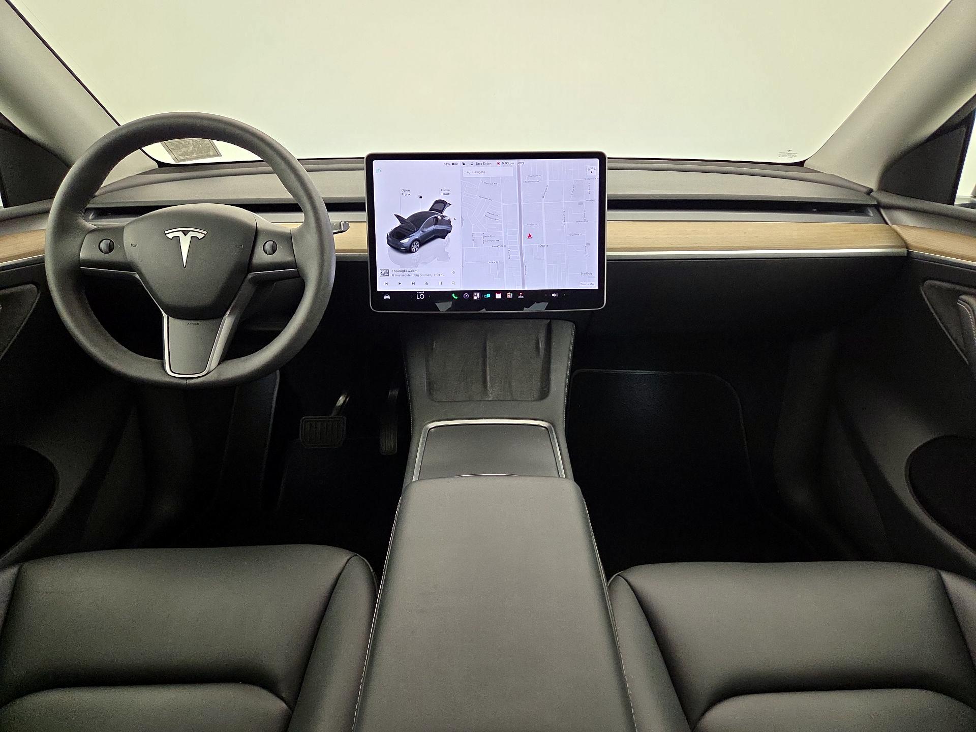 Thumbnail: 2023 Tesla Model Y - 9