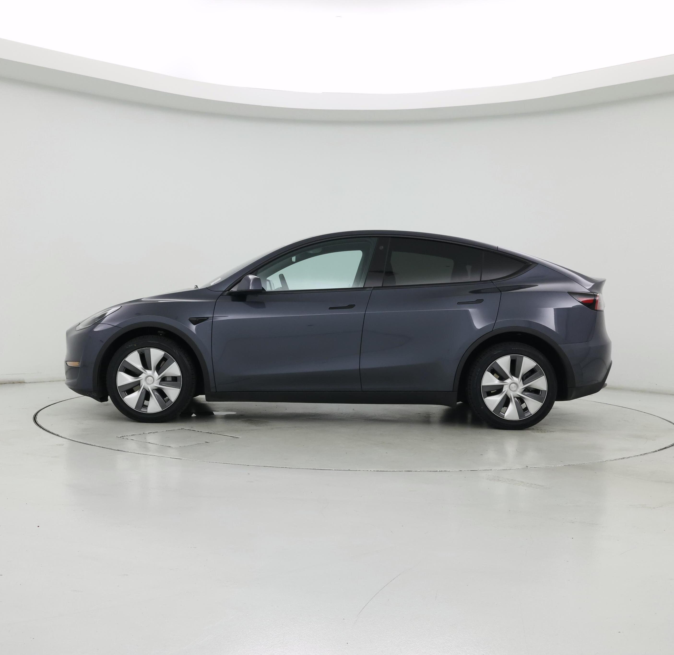 Thumbnail: 2023 Tesla Model Y - 3