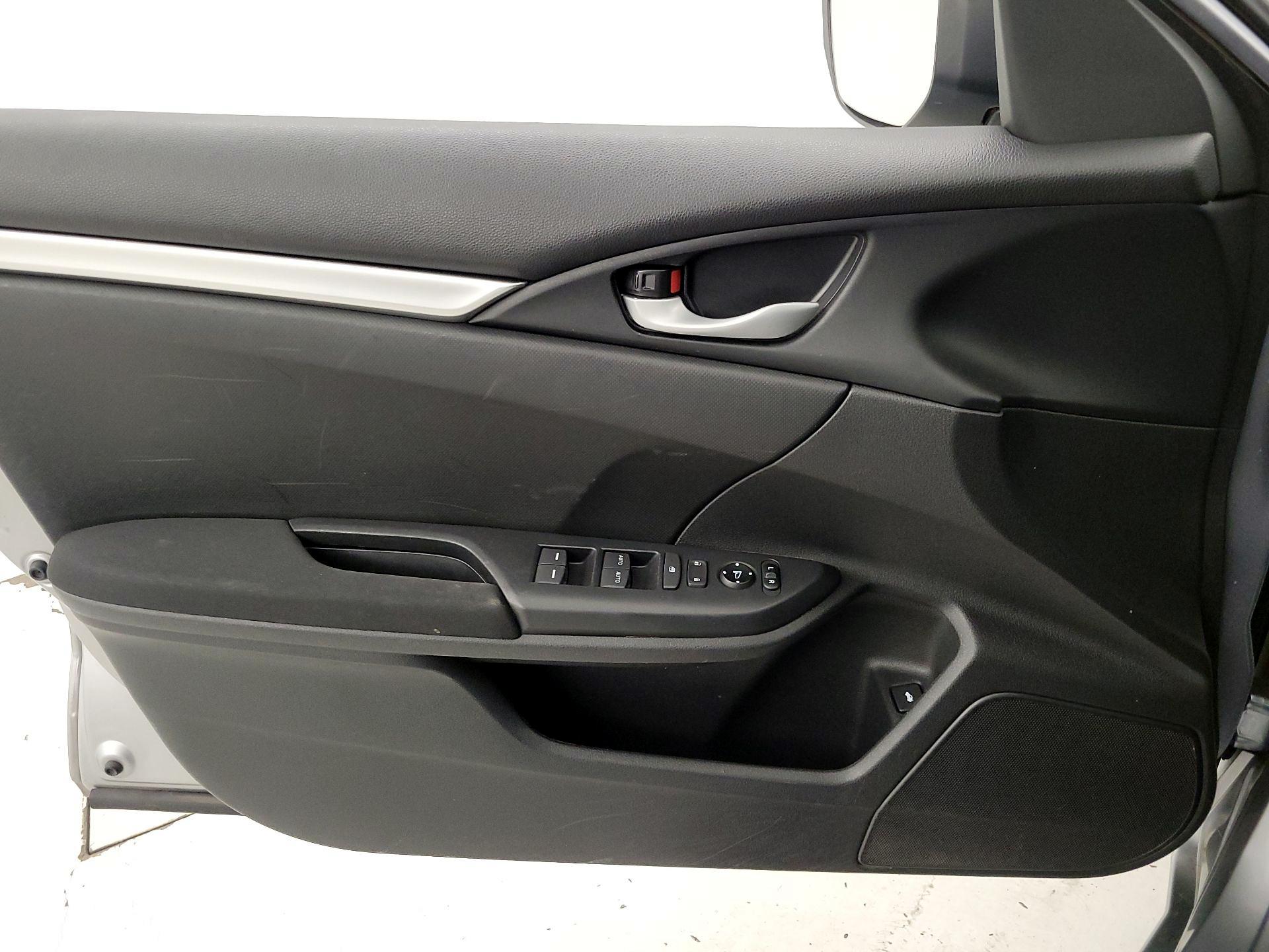 Thumbnail: 2019 Honda Civic - 12