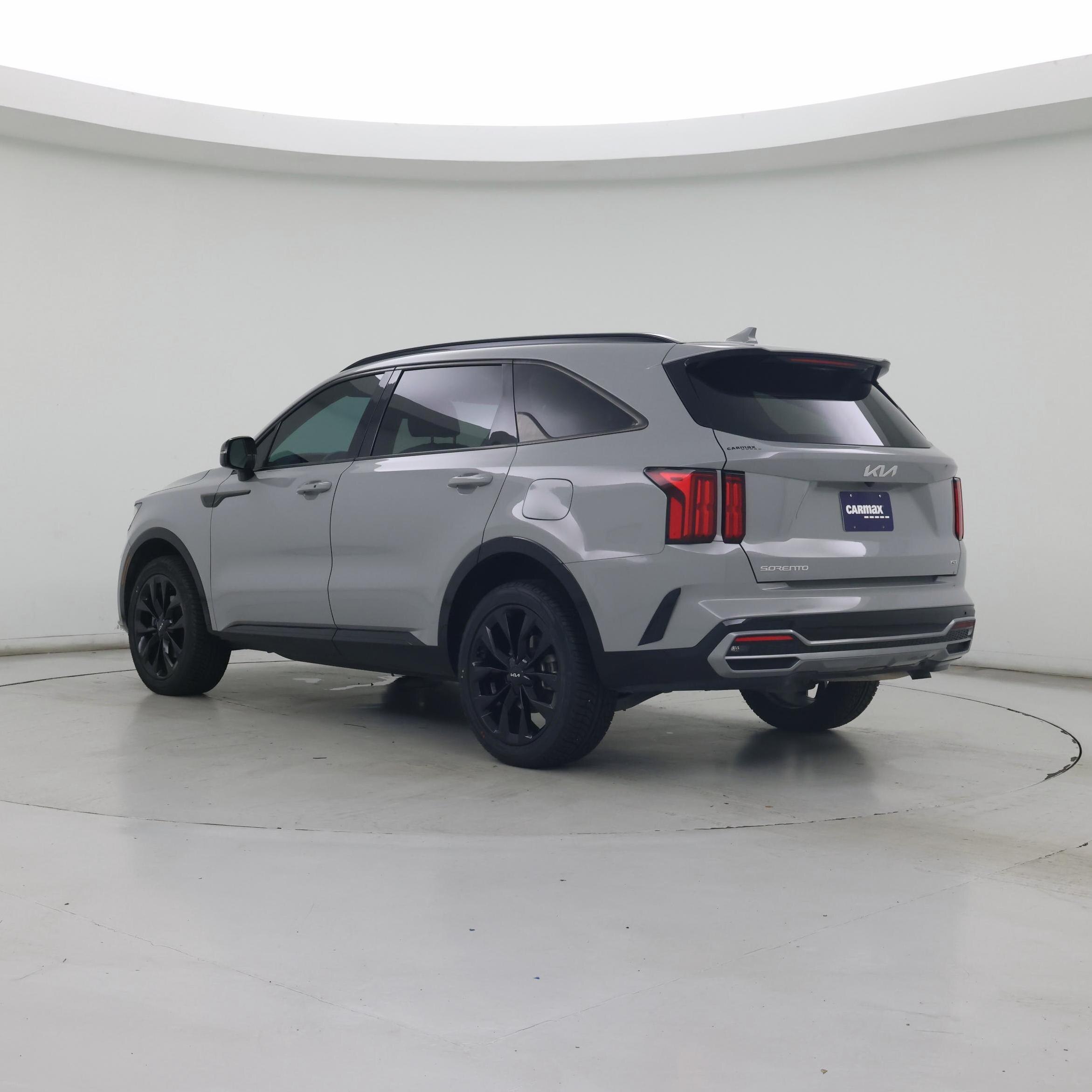 Thumbnail: 2023 Kia Sorento - 2