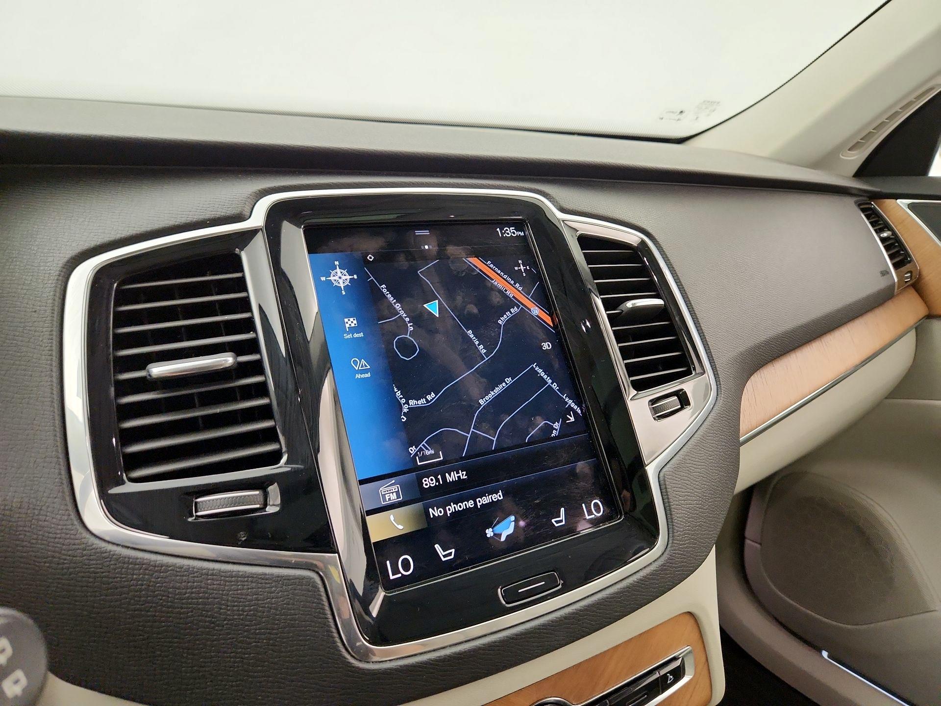 Thumbnail: 2022 Volvo XC90 - 14