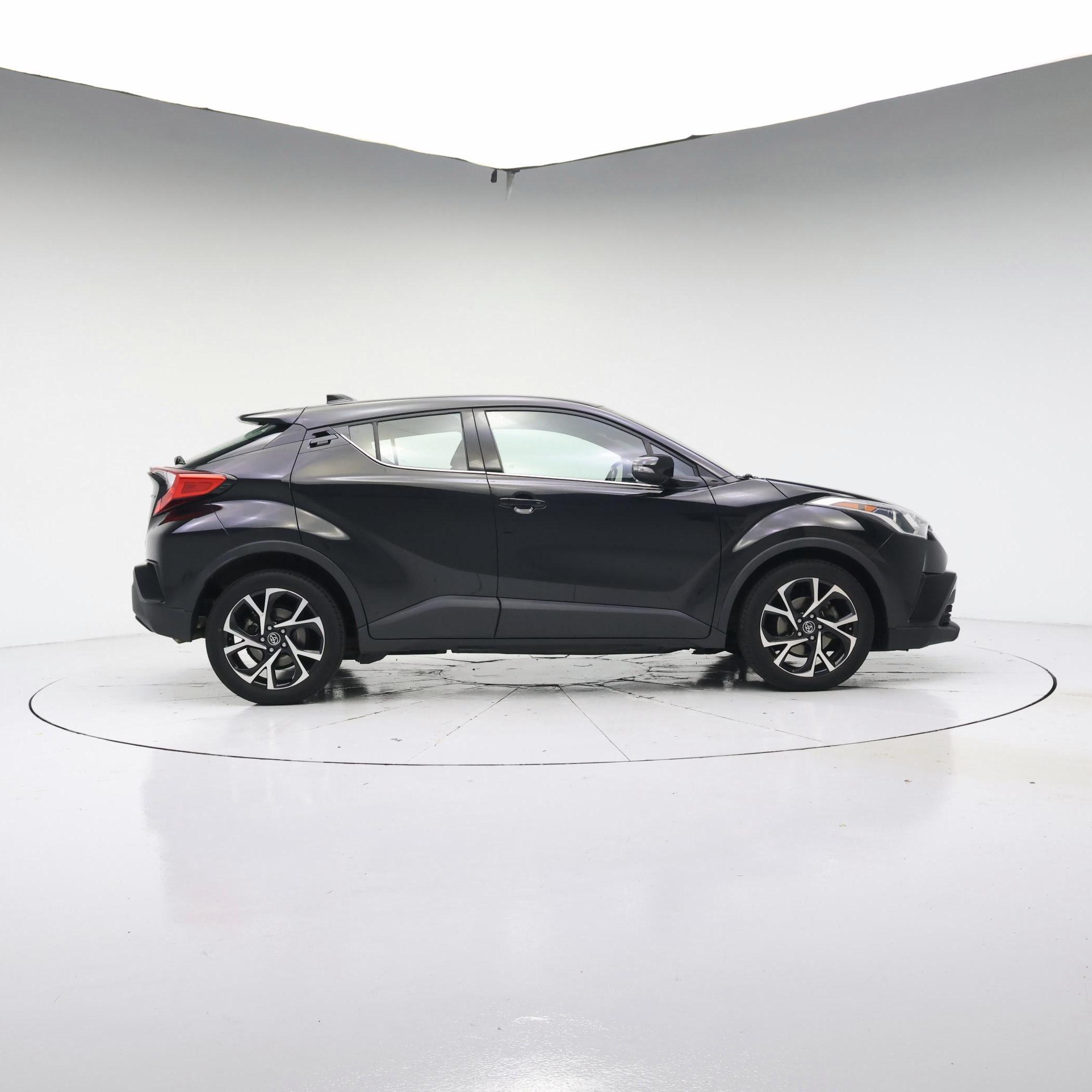Thumbnail: 2019 Toyota C-HR - 7