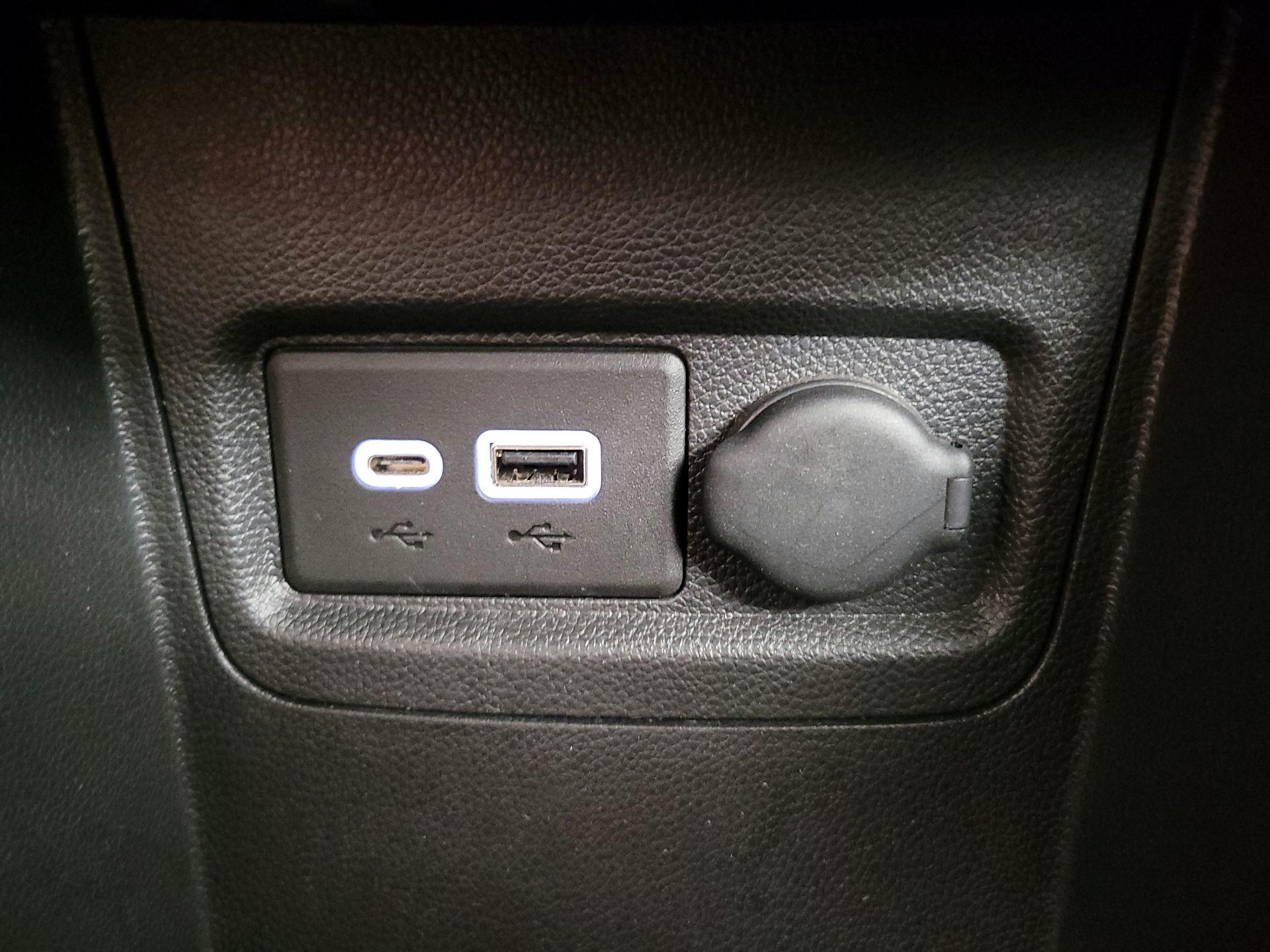 Thumbnail: 2021 Chevrolet Spark - 18