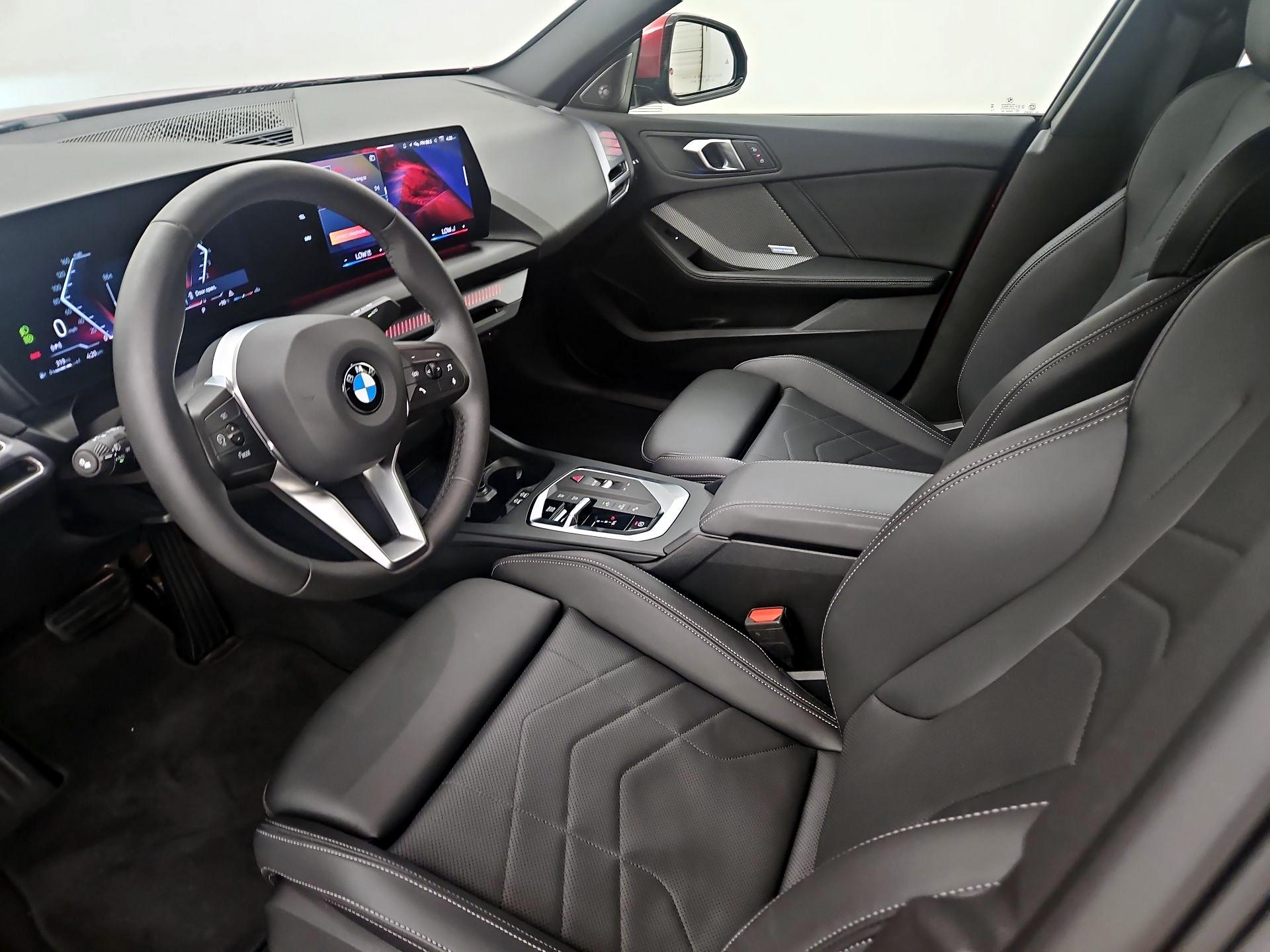 Thumbnail: 2025 BMW 2 Series - 11