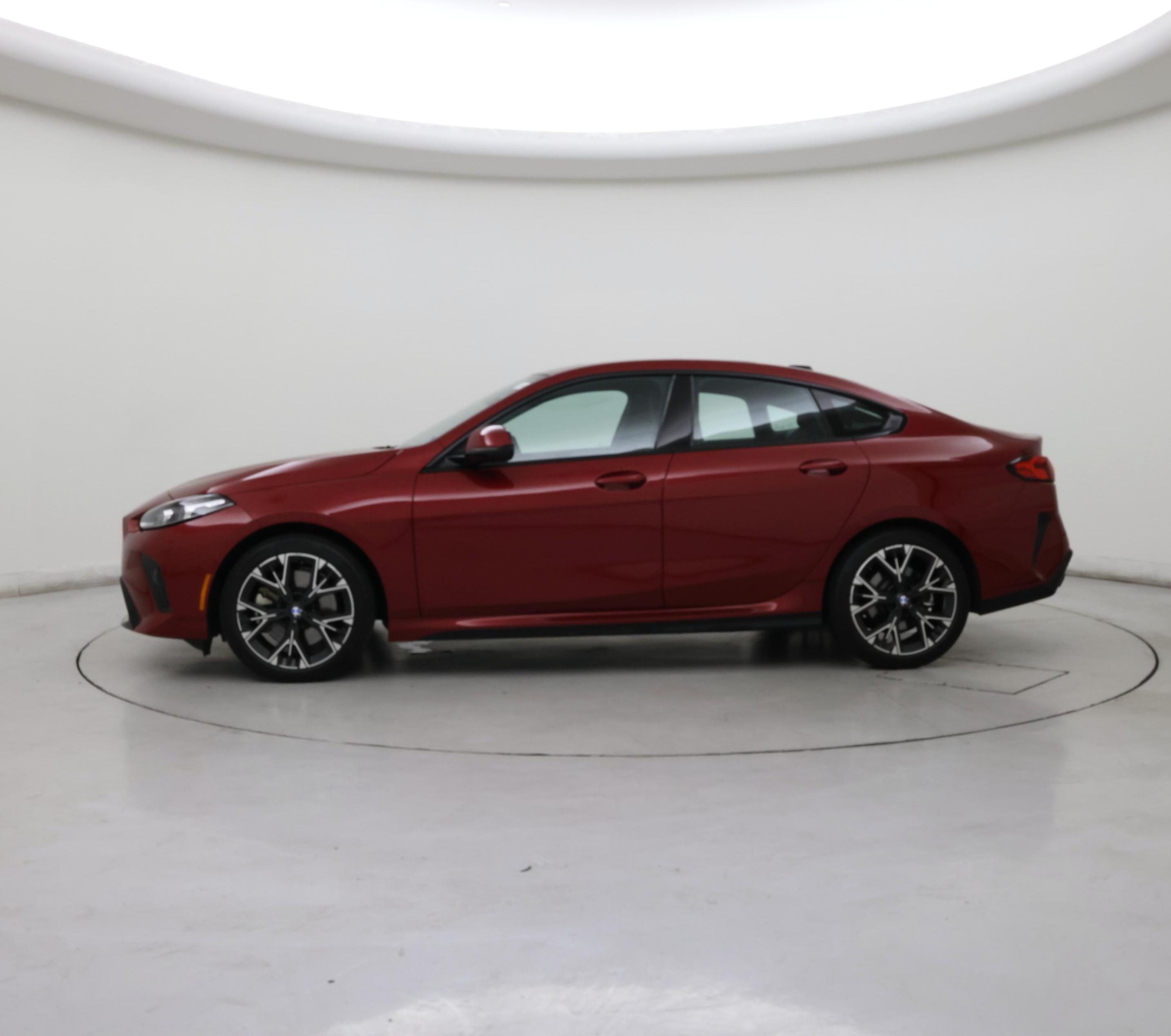 Thumbnail: 2025 BMW 2 Series - 3