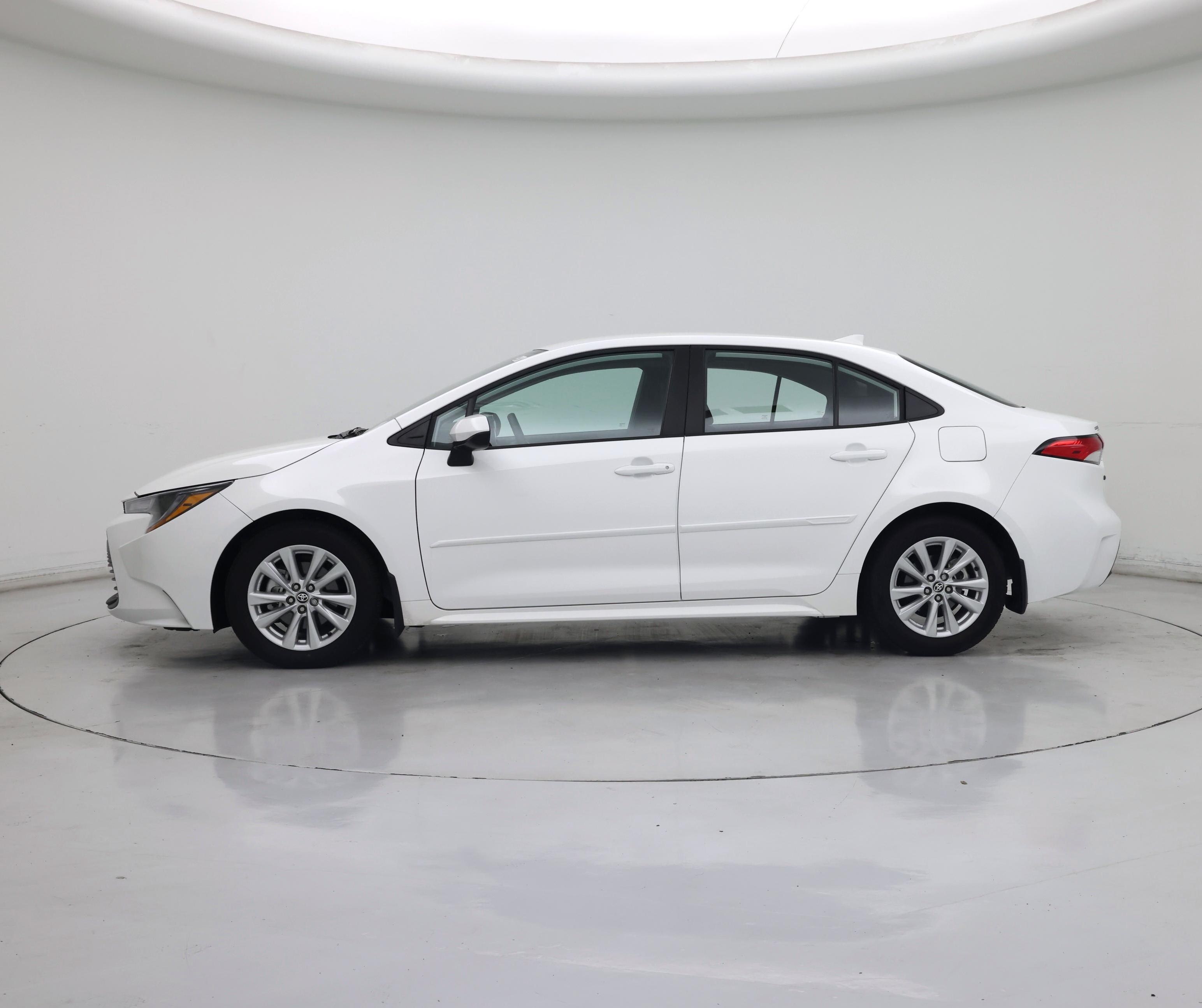 Thumbnail: 2026 Toyota Corolla - 3