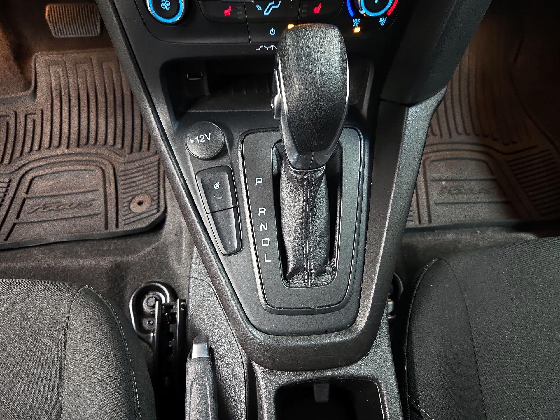 Thumbnail: 2018 Ford Focus - 17
