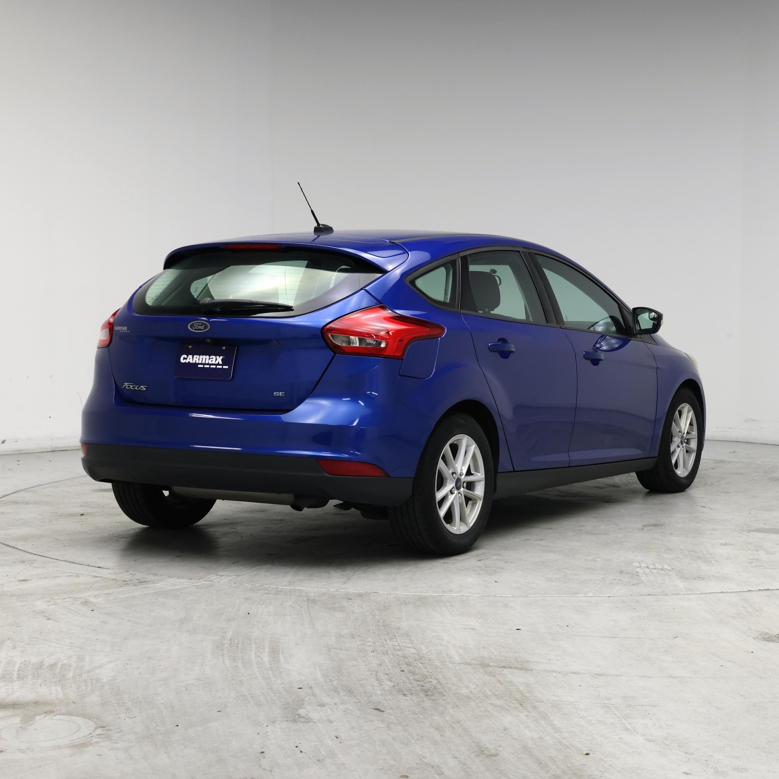 Thumbnail: 2018 Ford Focus - 8