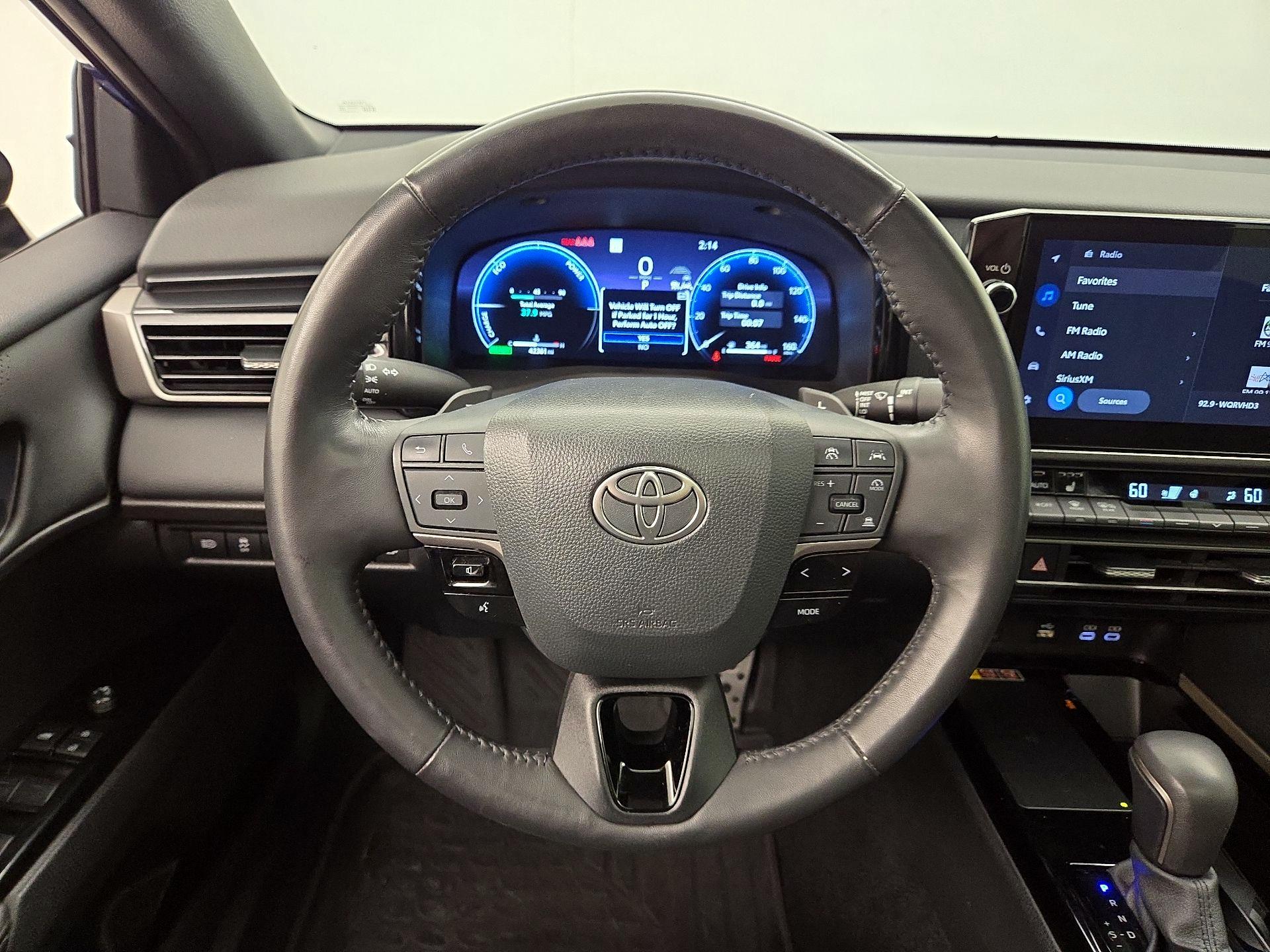 Thumbnail: 2025 Toyota Camry - 10