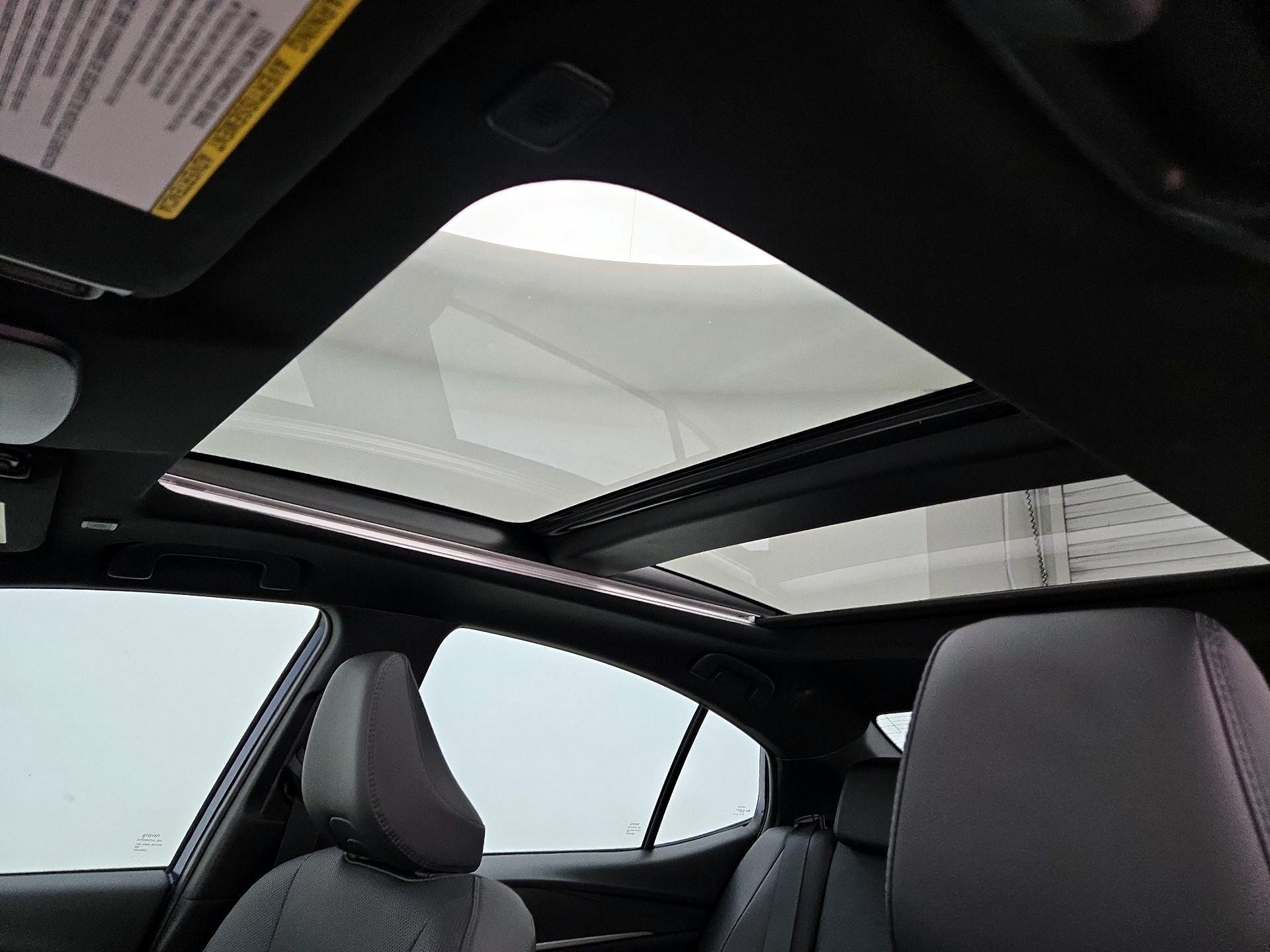 Thumbnail: 2025 Toyota Camry - 19