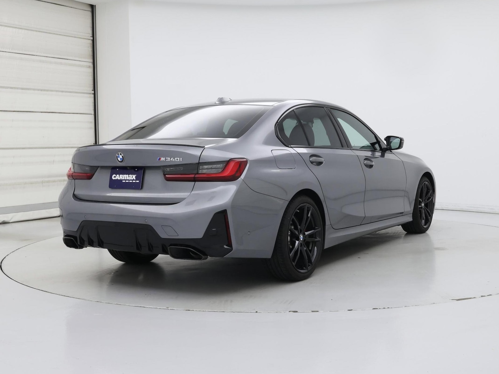 2024 BMW 3 Series M340i - Photo 9