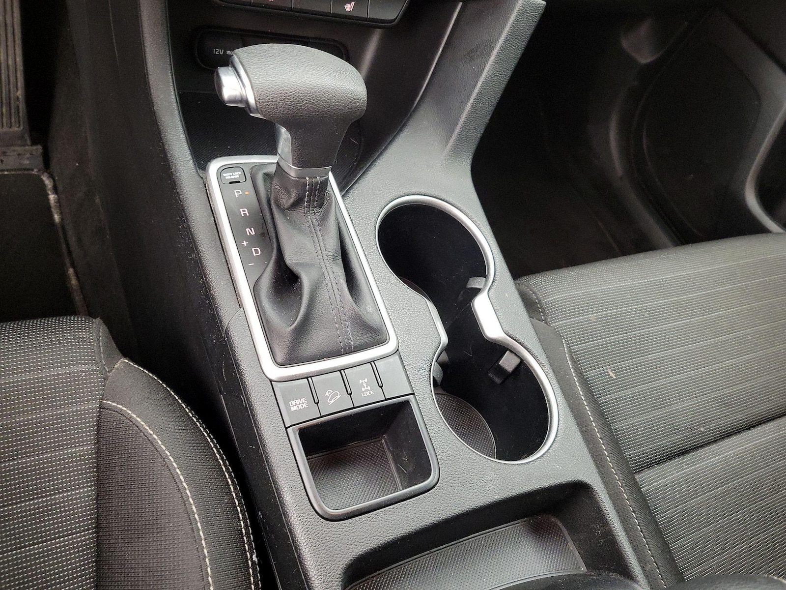 2020 Kia Sportage LX - Photo 18