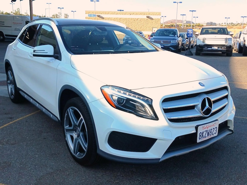 2015 Mercedes-Benz GLA250