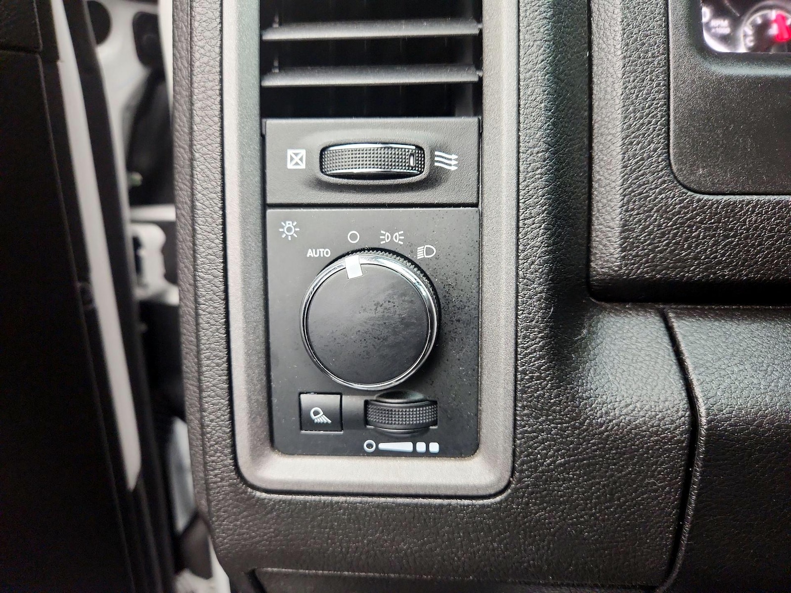 2023 RAM Ram 1500 Classic Tradesman - Photo 14