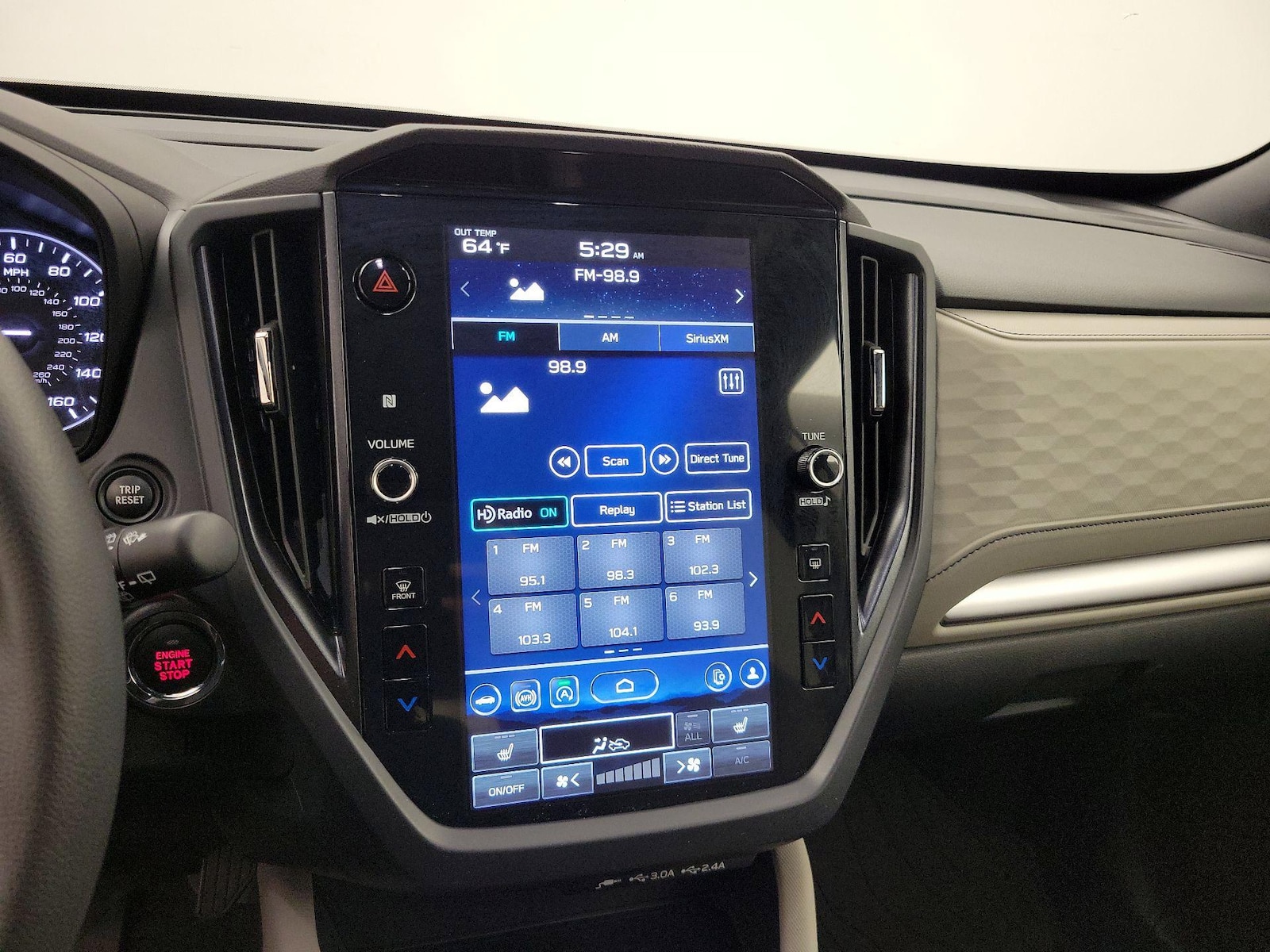2025 Subaru Forester Premium - Photo 17