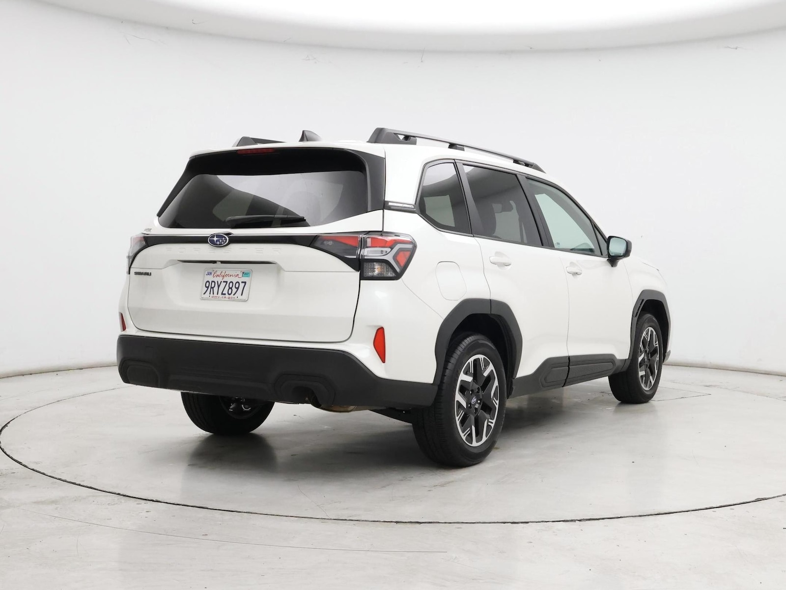 2025 Subaru Forester Premium - Photo 9