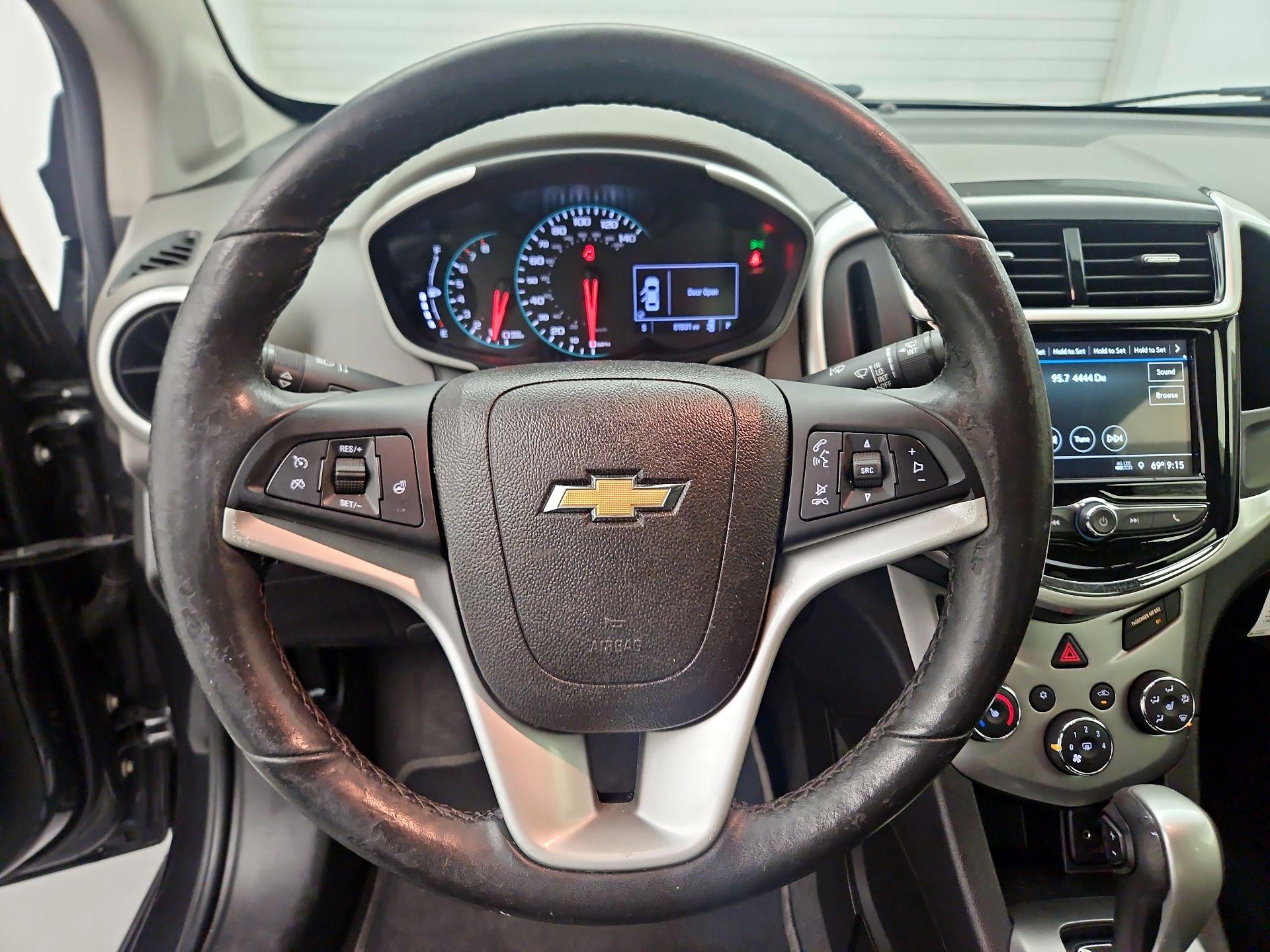 Thumbnail: 2019 Chevrolet Sonic - 10