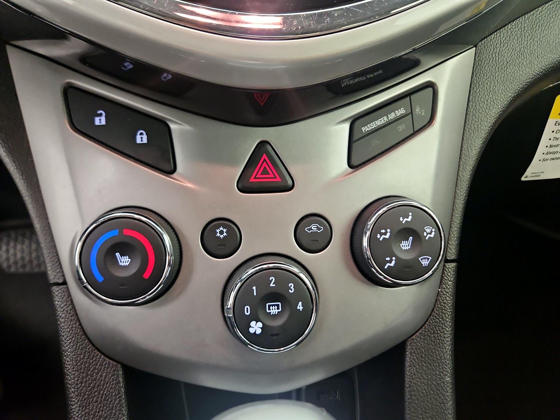 Thumbnail: 2019 Chevrolet Sonic - 16