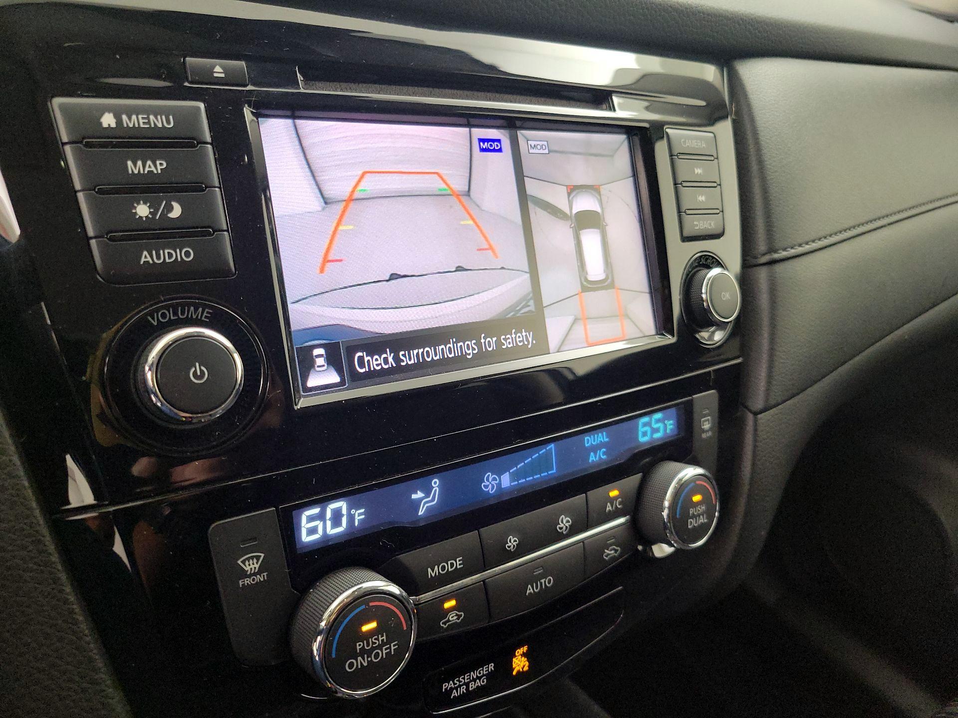 Thumbnail: 2019 Nissan Rogue - 15