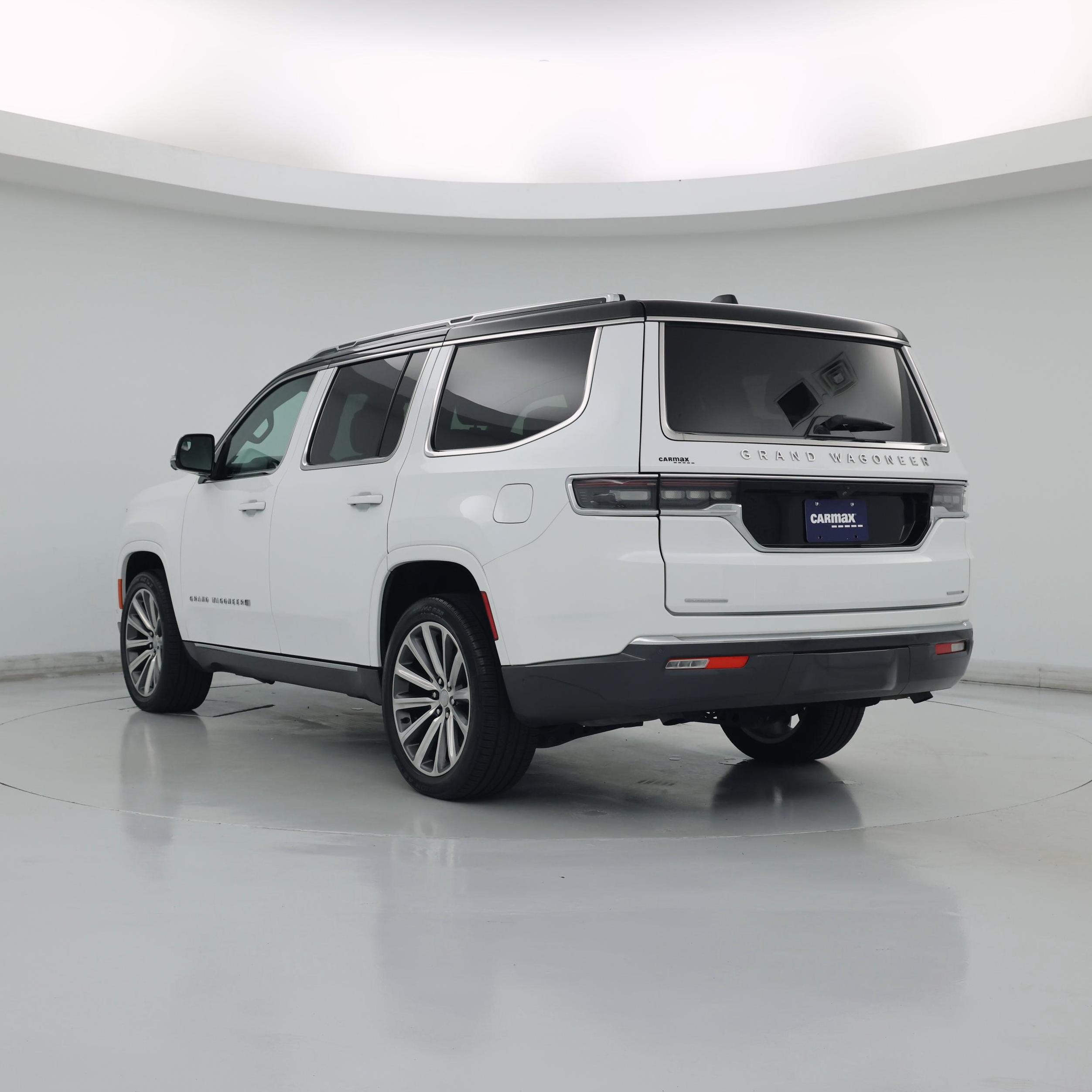 Thumbnail: 2022 Jeep Grand Wagoneer - 2