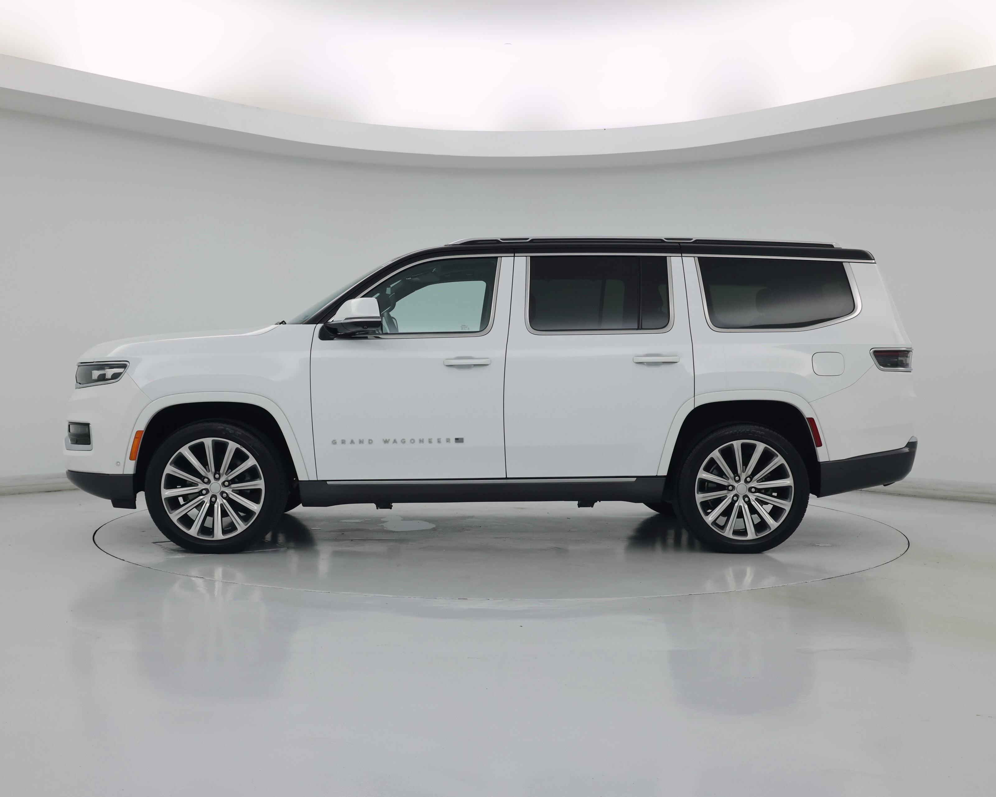 Thumbnail: 2022 Jeep Grand Wagoneer - 3