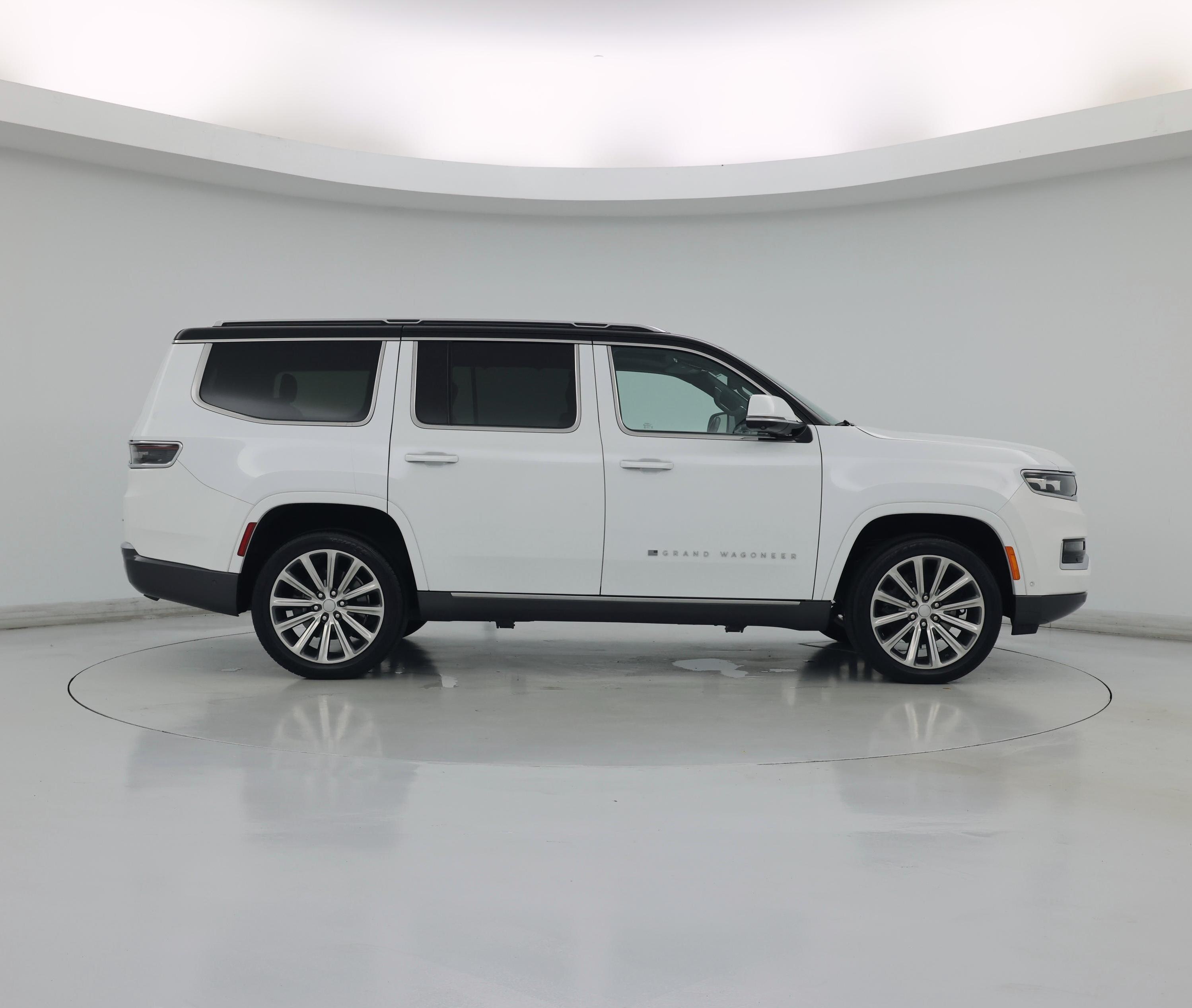 Thumbnail: 2022 Jeep Grand Wagoneer - 7